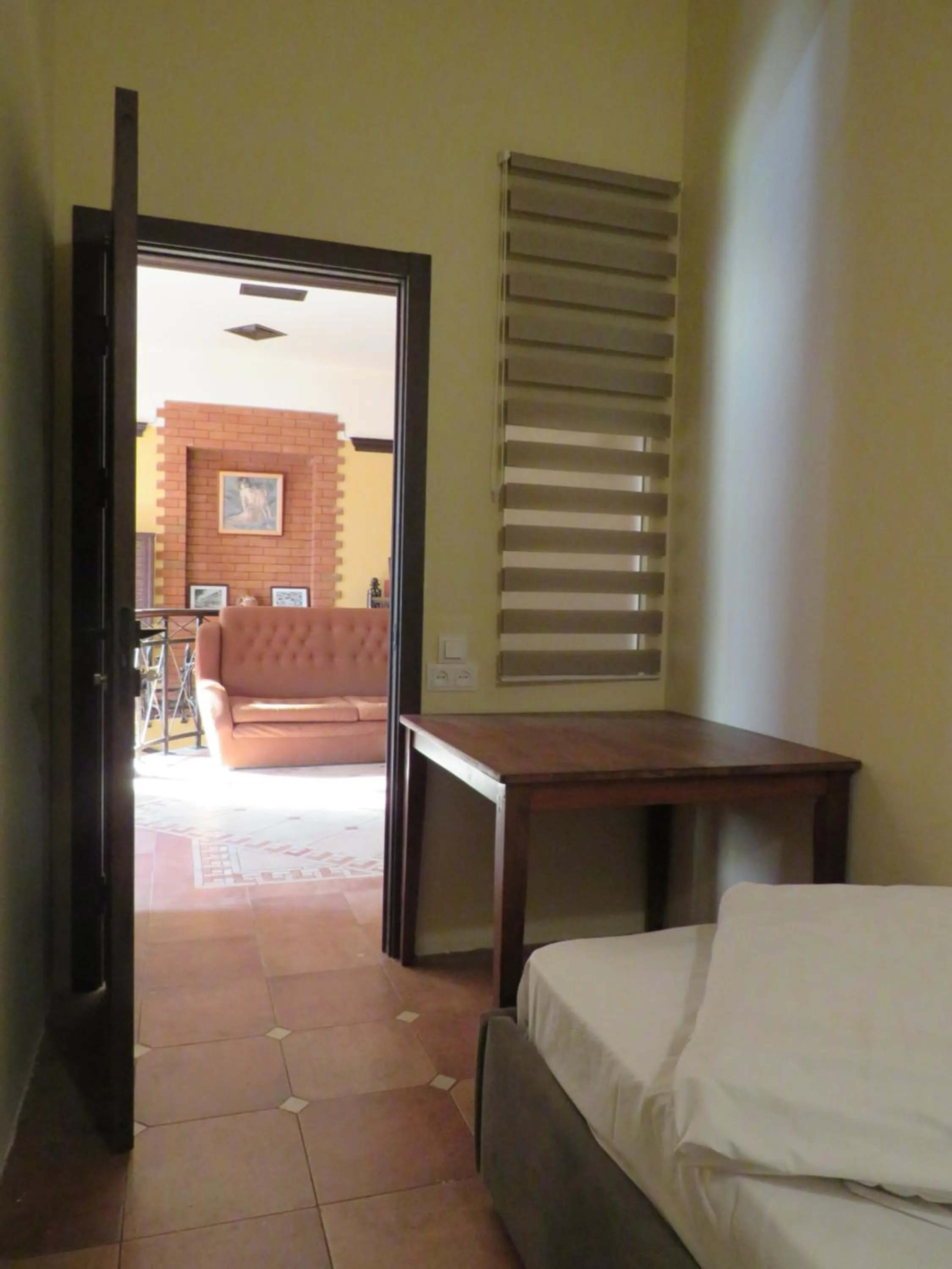 Property building, Bed in Hotel Jan & in the very center