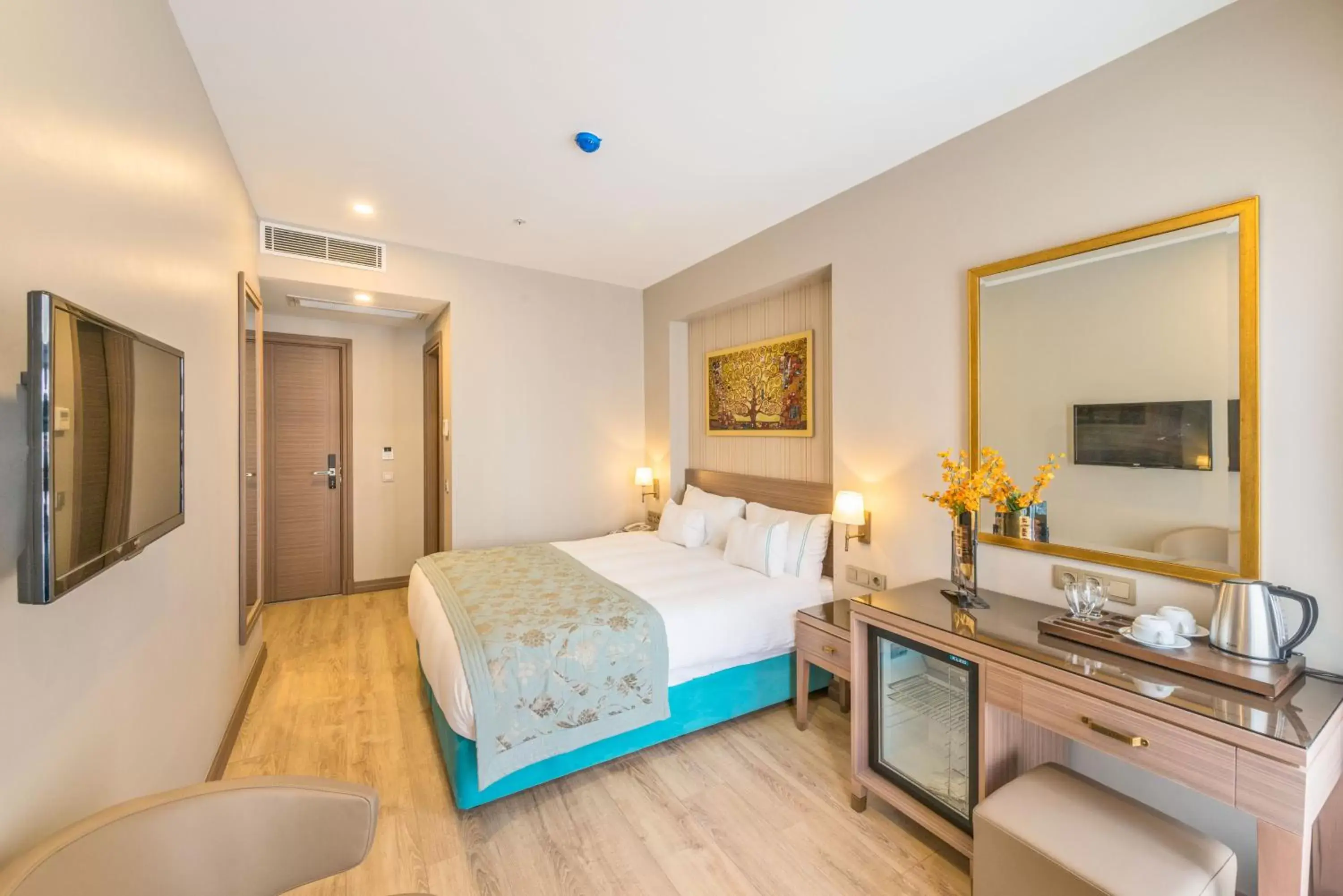 Deluxe Twin Room in Taximist Hotel Deluxe Twin Room in Taximist Hotel