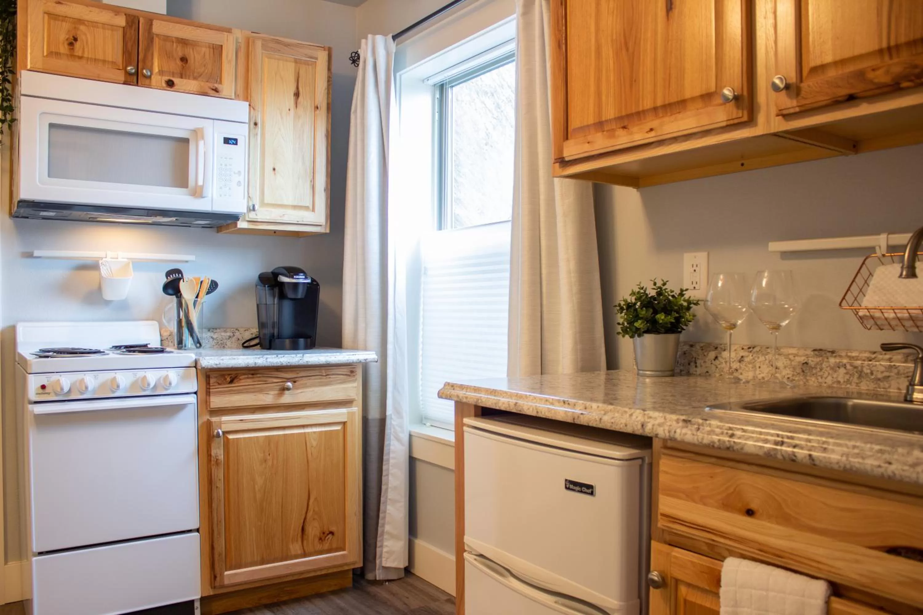 Coffee/tea facilities in Douglas On Third