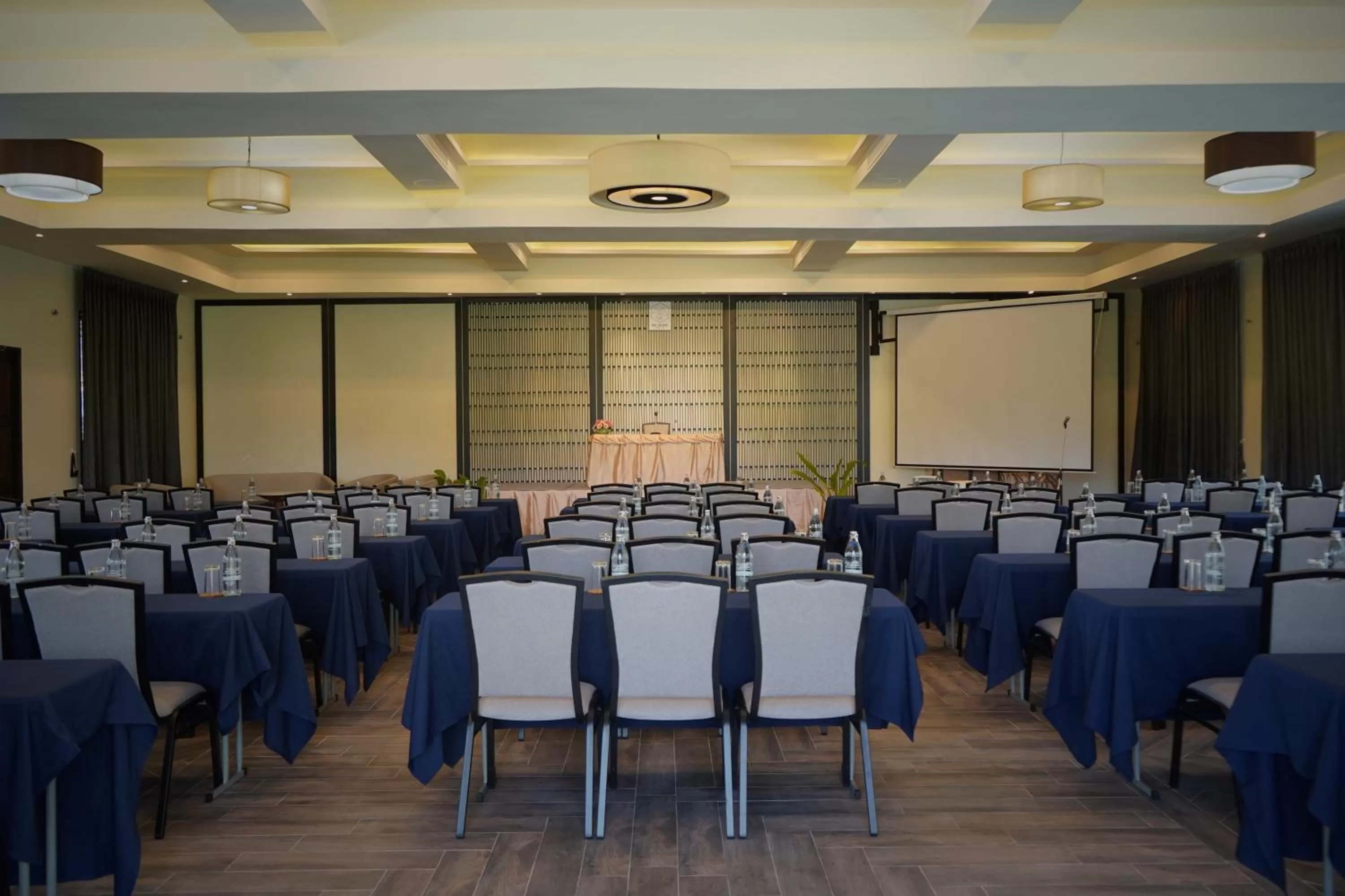 Business facilities in Kachonghills Tented Resort Trang