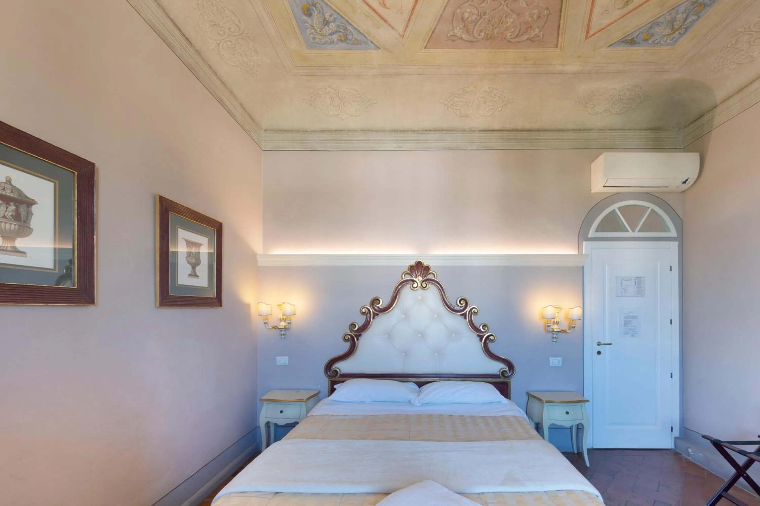 Bed in B&B I Quattro Poeti