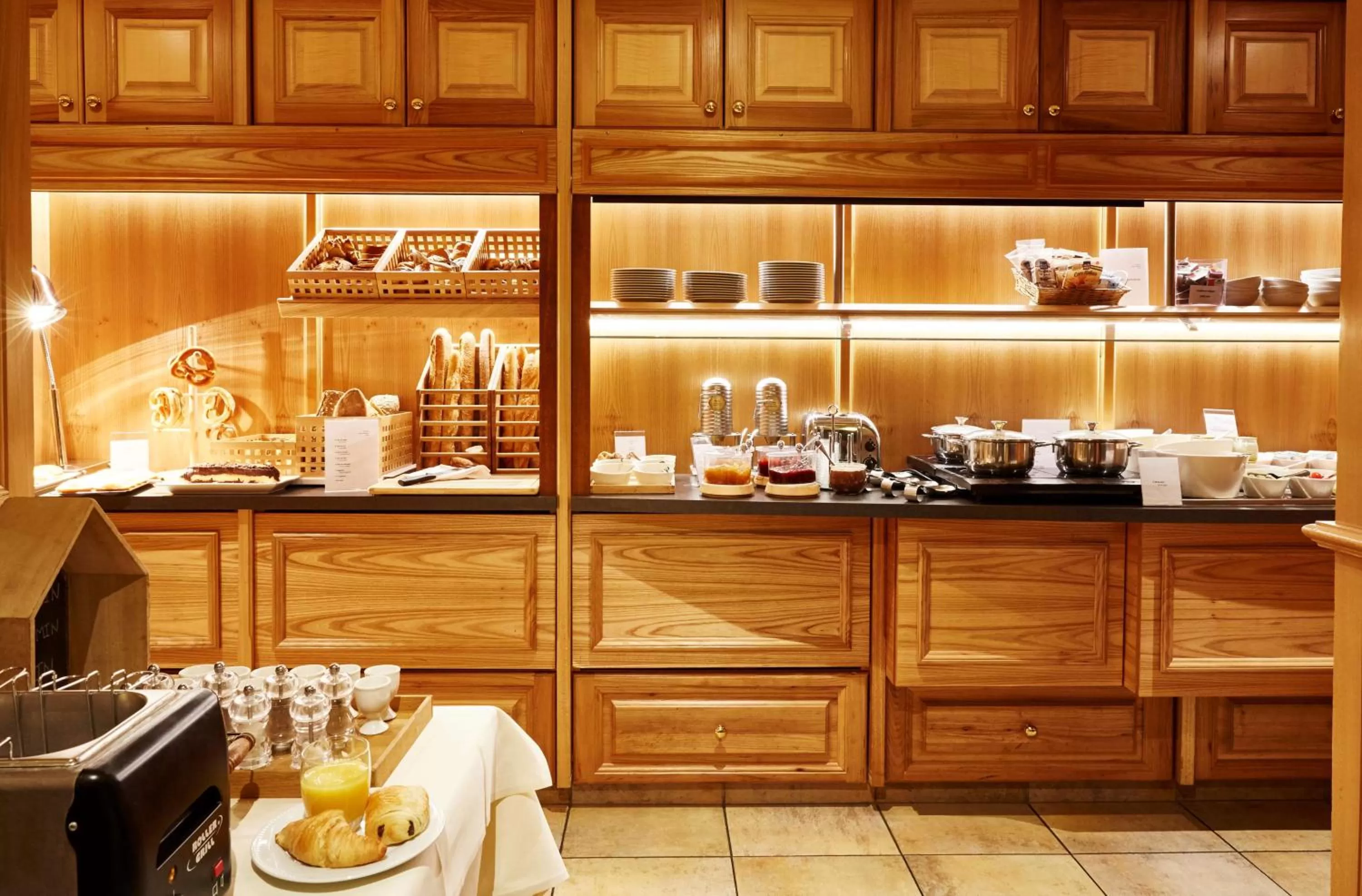 Restaurant/places to eat in Best Western Plus Au cheval Blanc à Mulhouse