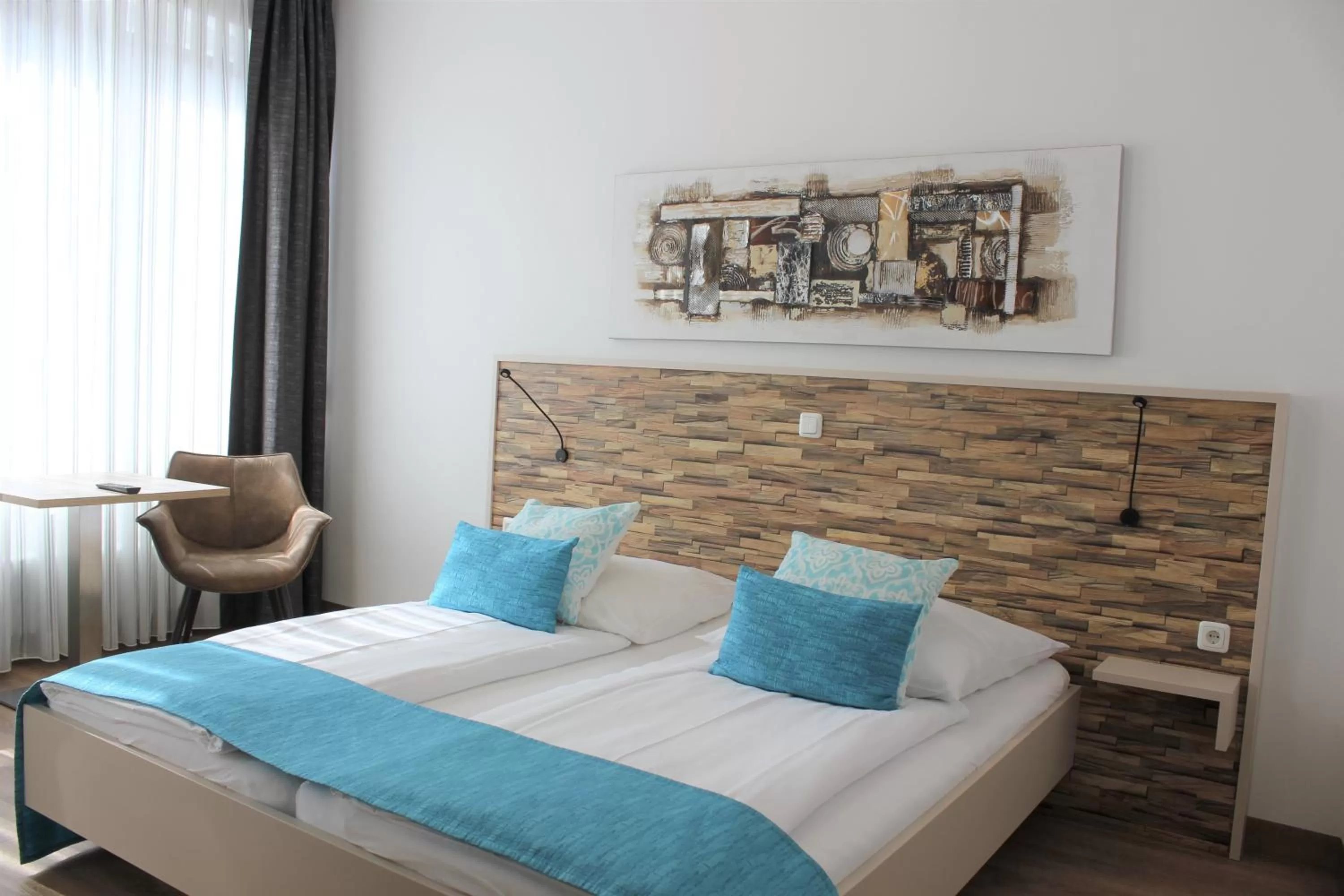 Photo of the whole room, Bed in Am Blumenhaus