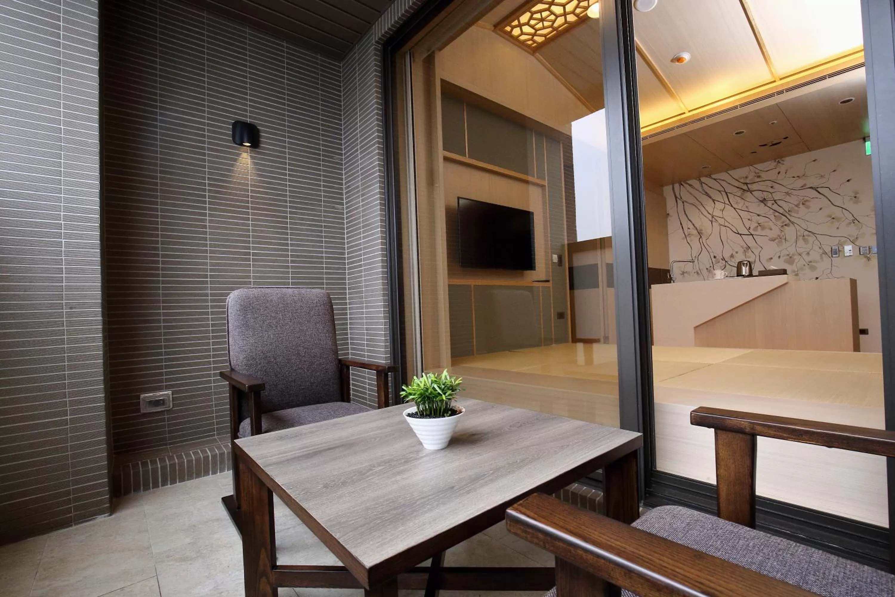 Balcony/Terrace in Kloud Hotel