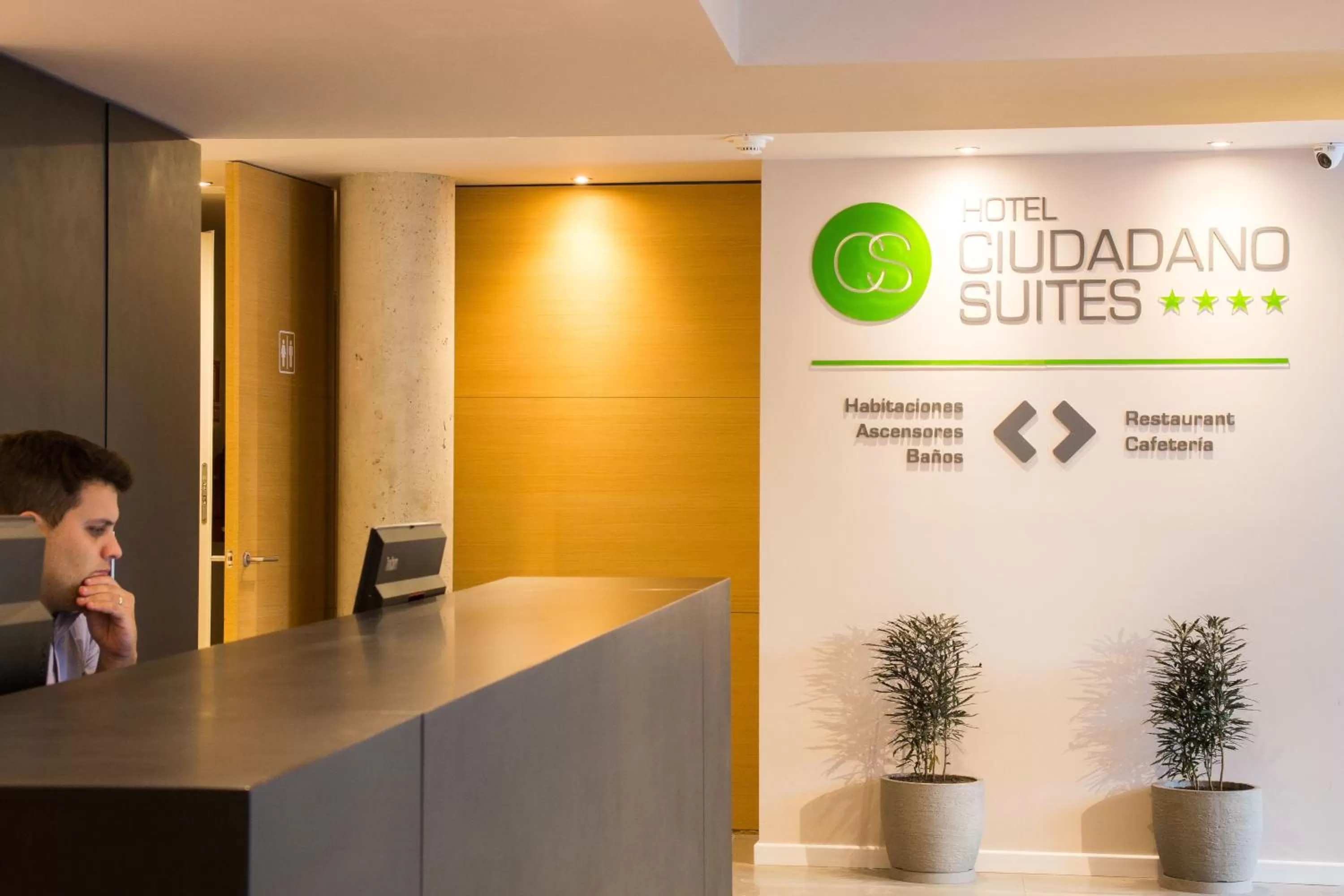 Lobby or reception in Hotel Ciudadano Suites