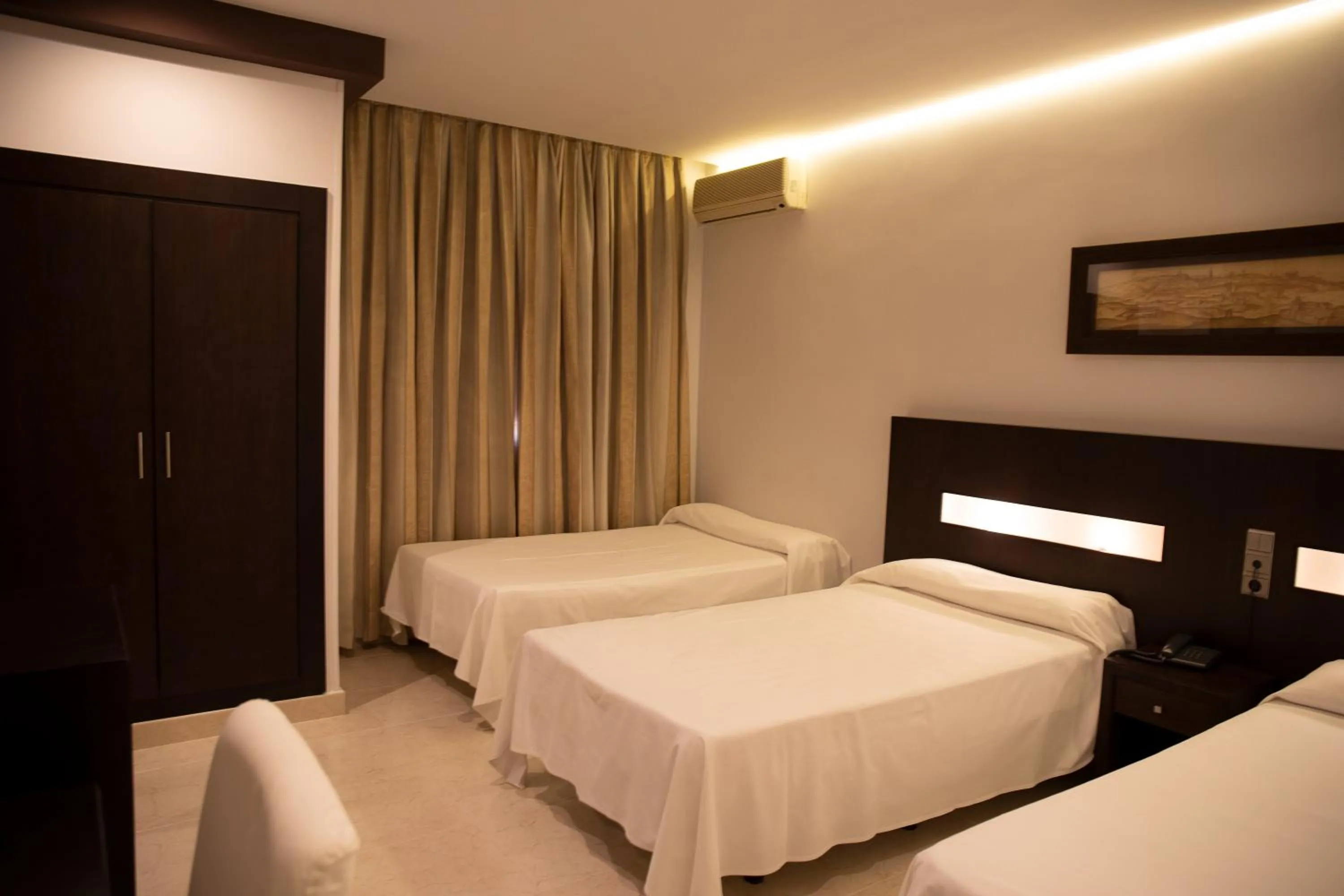 Photo of the whole room, Bed in Hotel El Mesón