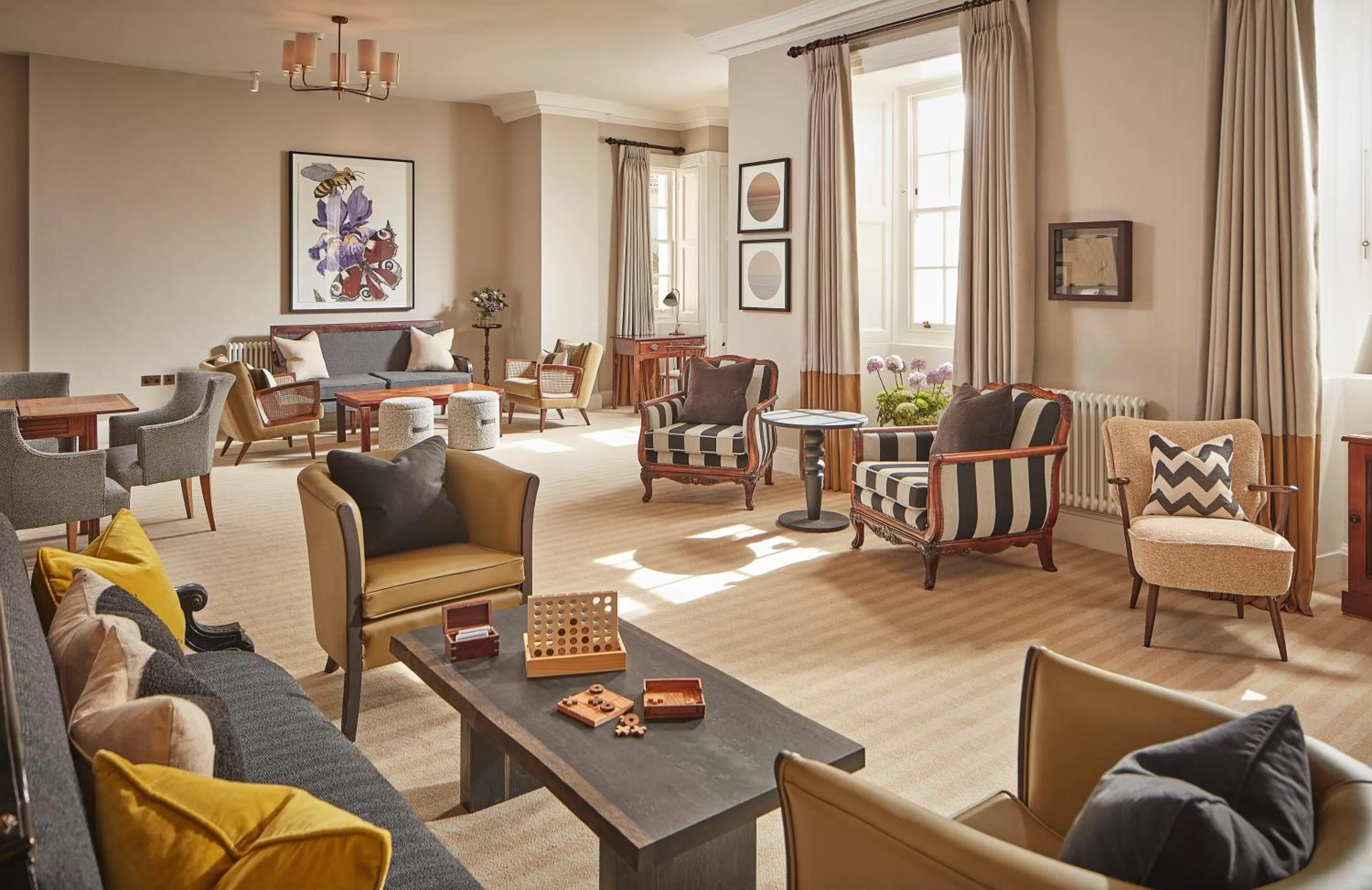 Lounge or bar in Moonfleet Manor Hotel