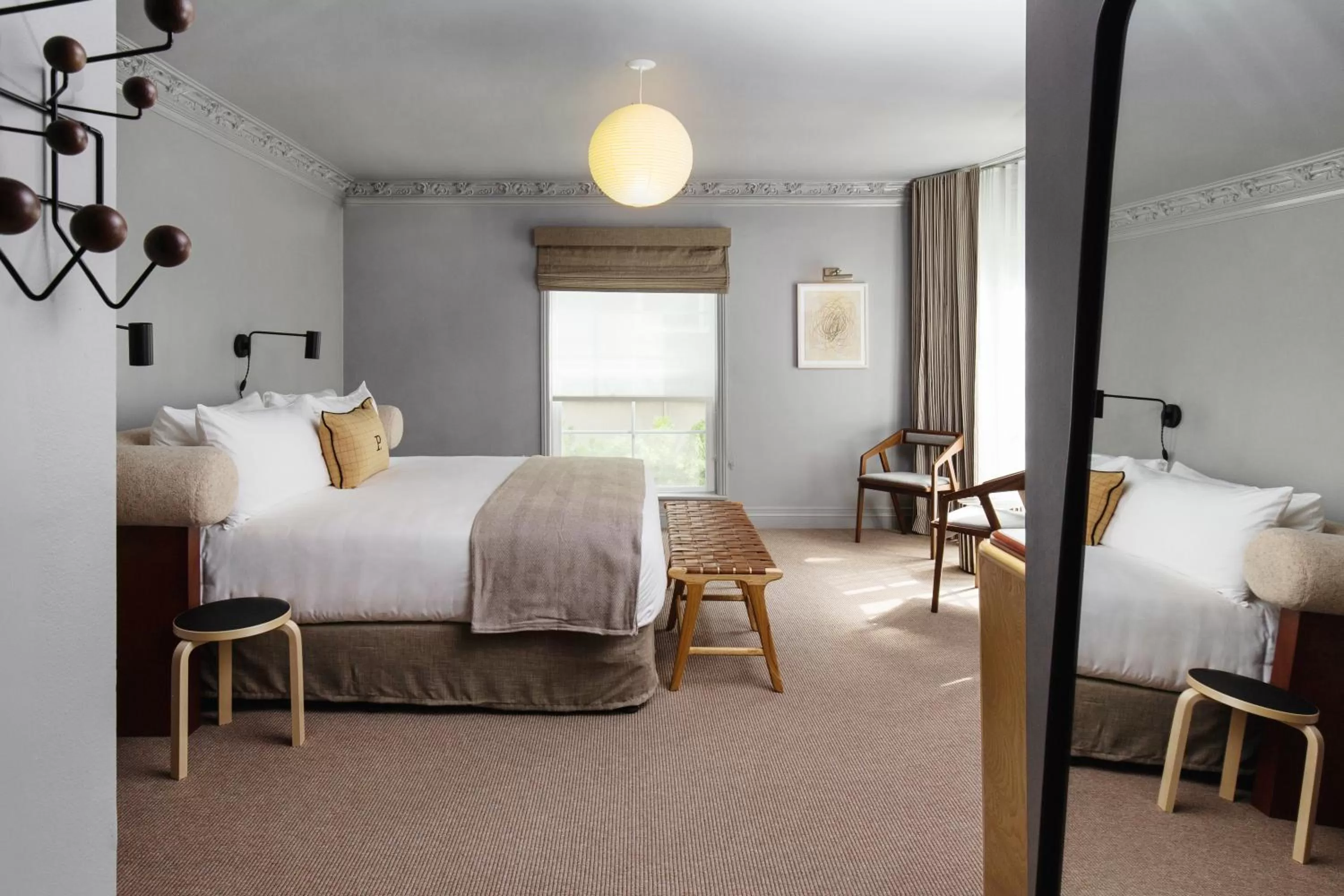 Photo of the whole room, Bed in Palihotel Westwood Village - West Beverly Hills