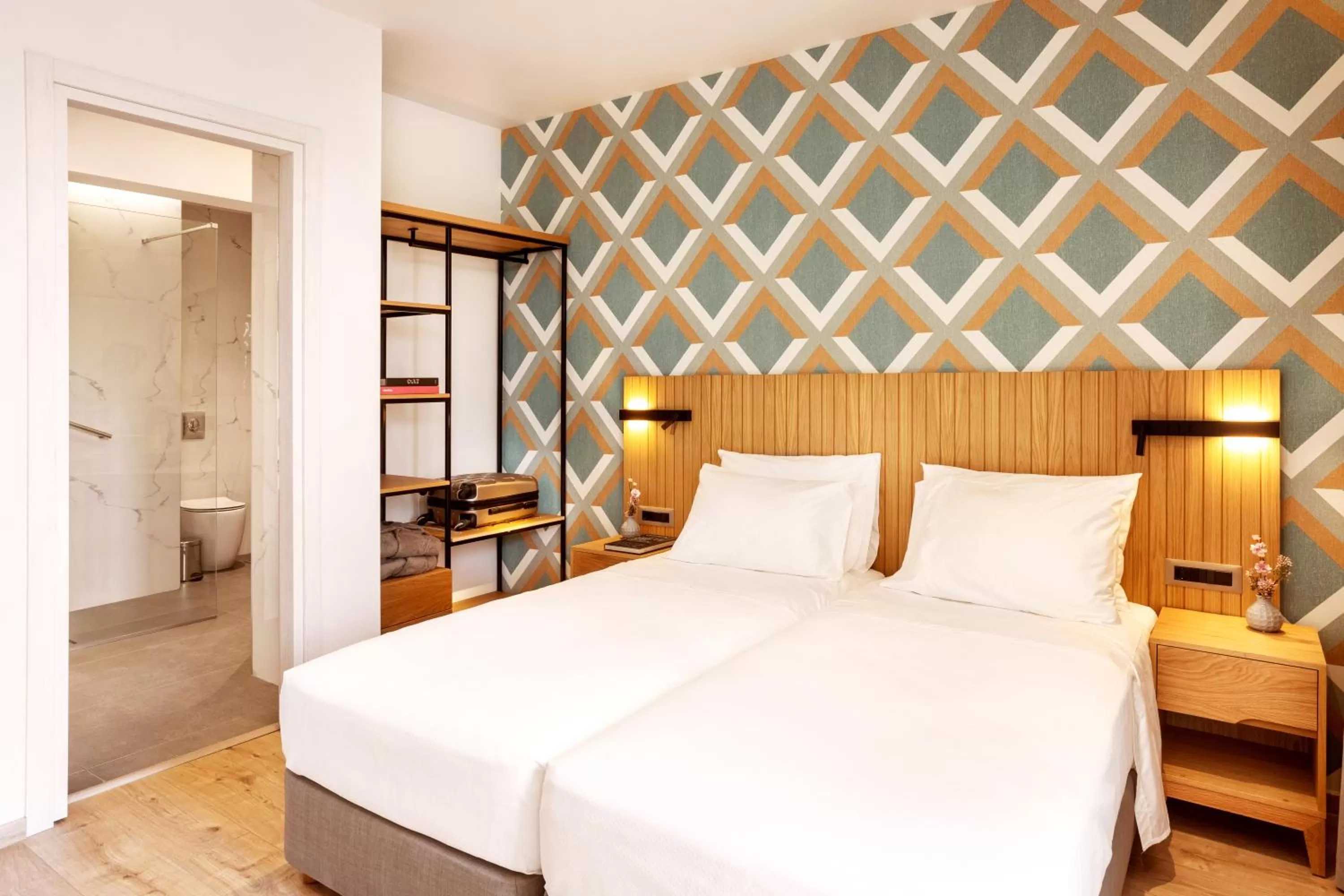 Bed in DAYS City Suites Athens