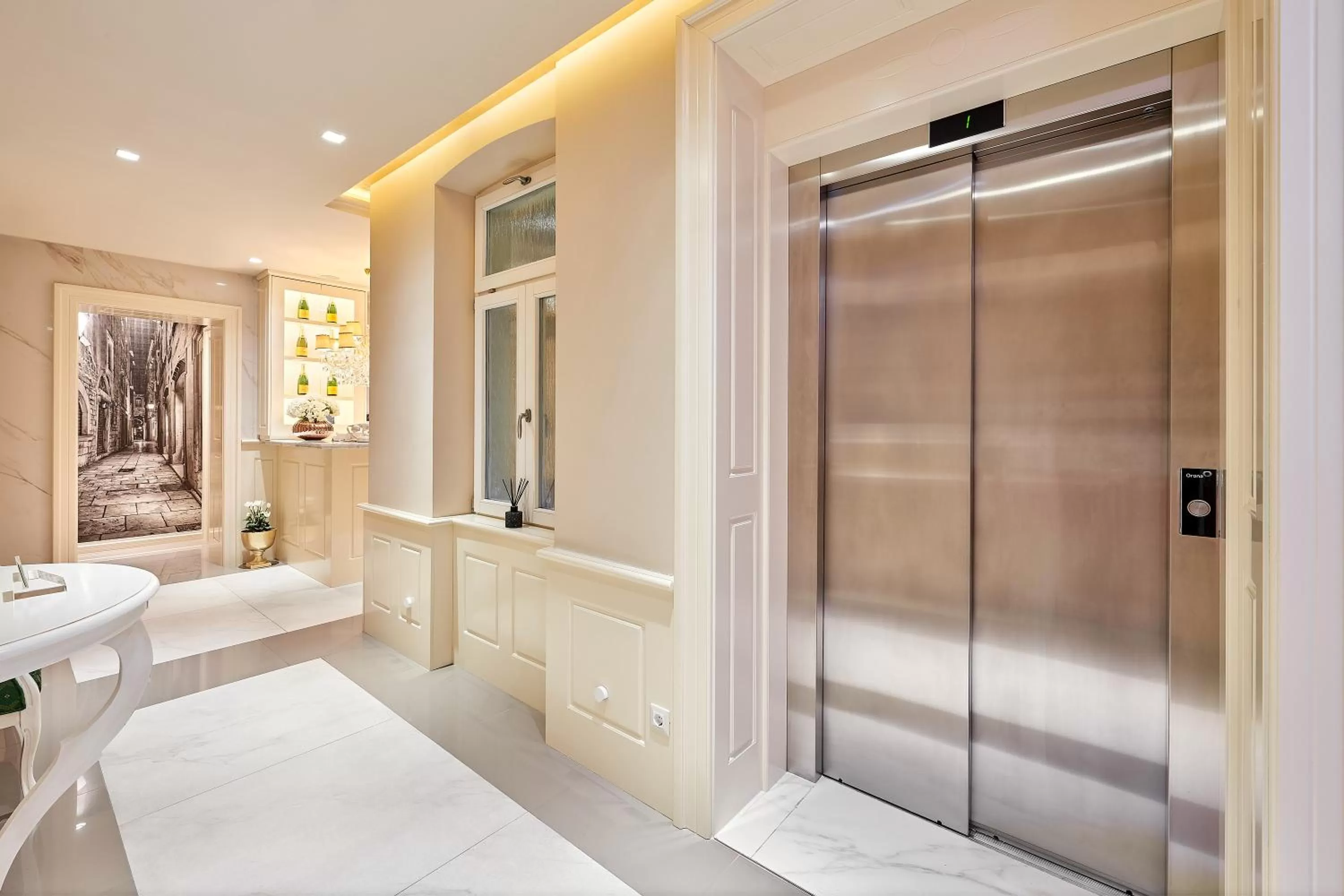 Lobby or reception in Piazza Heritage Hotel