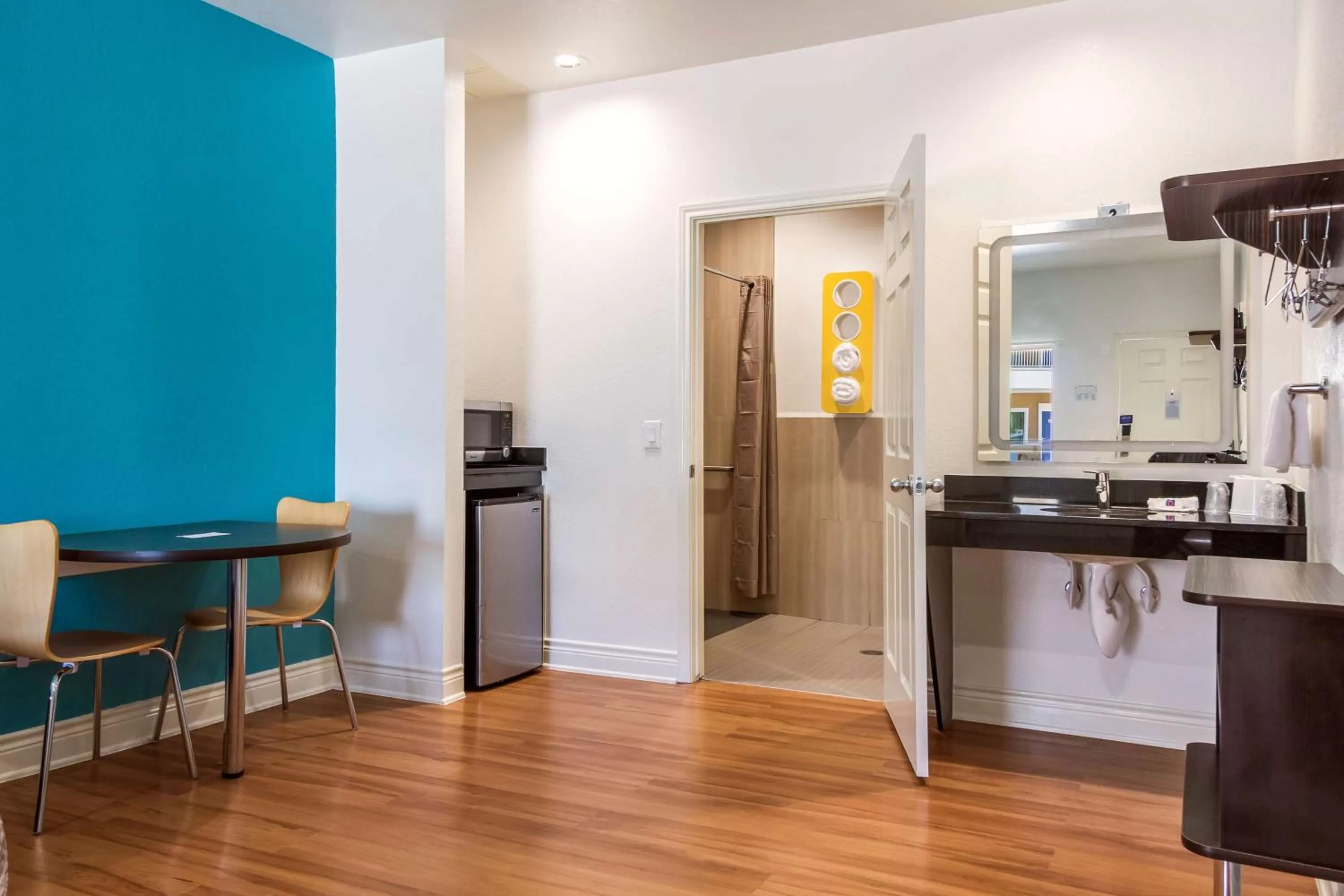 Bathroom in Motel 6-Houston, TX - North