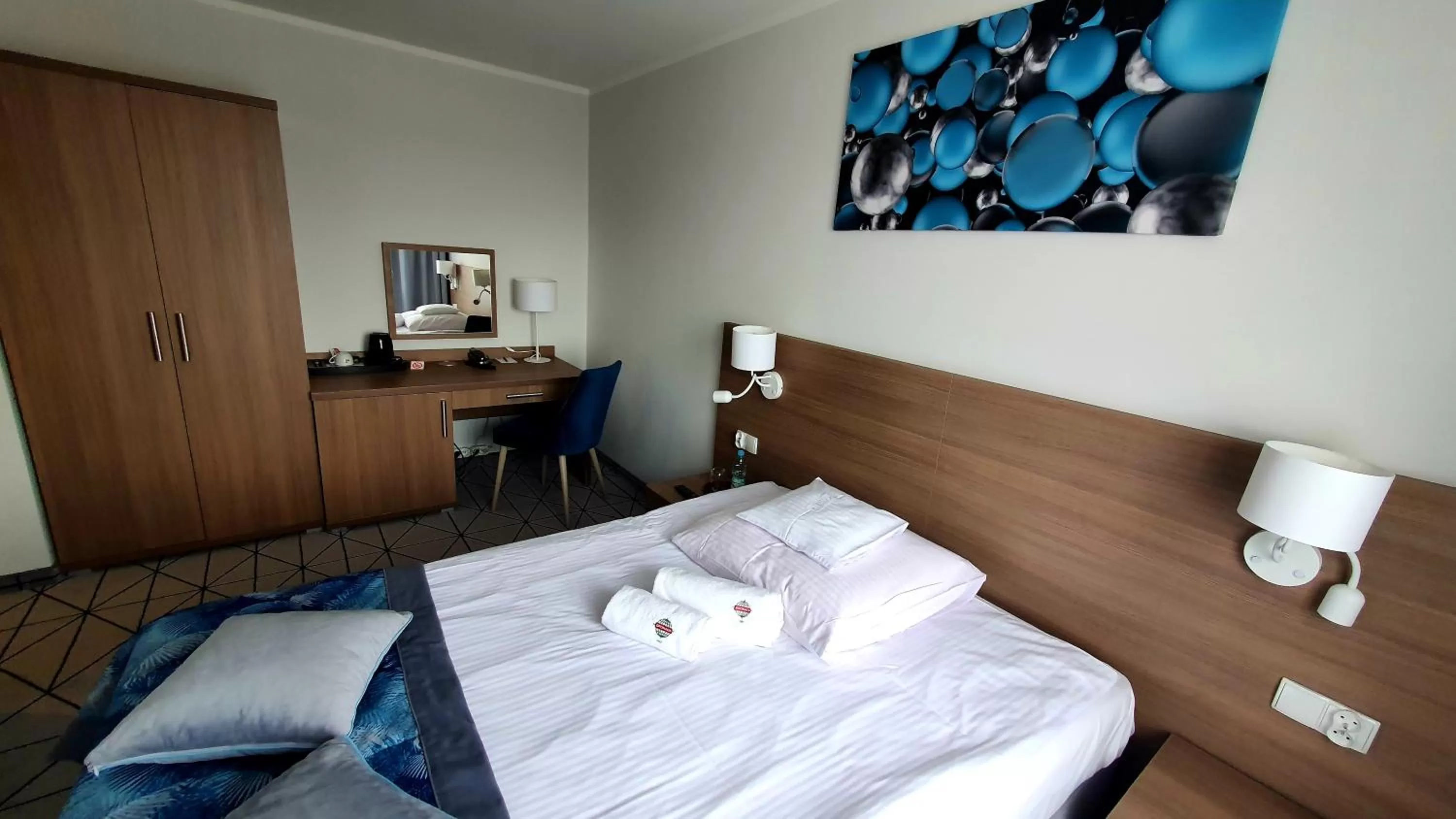 Photo of the whole room, Bed in Hotel Gromada Pila