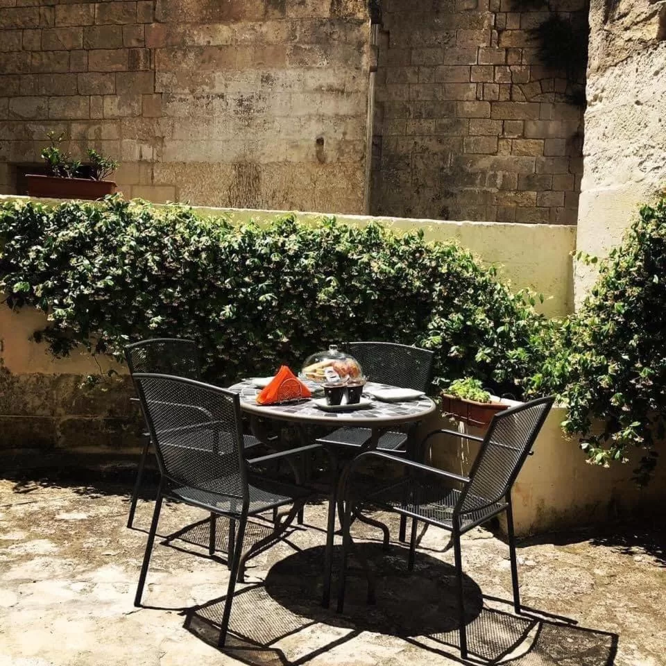 Alla dimora di Chiara Suite and Rooms