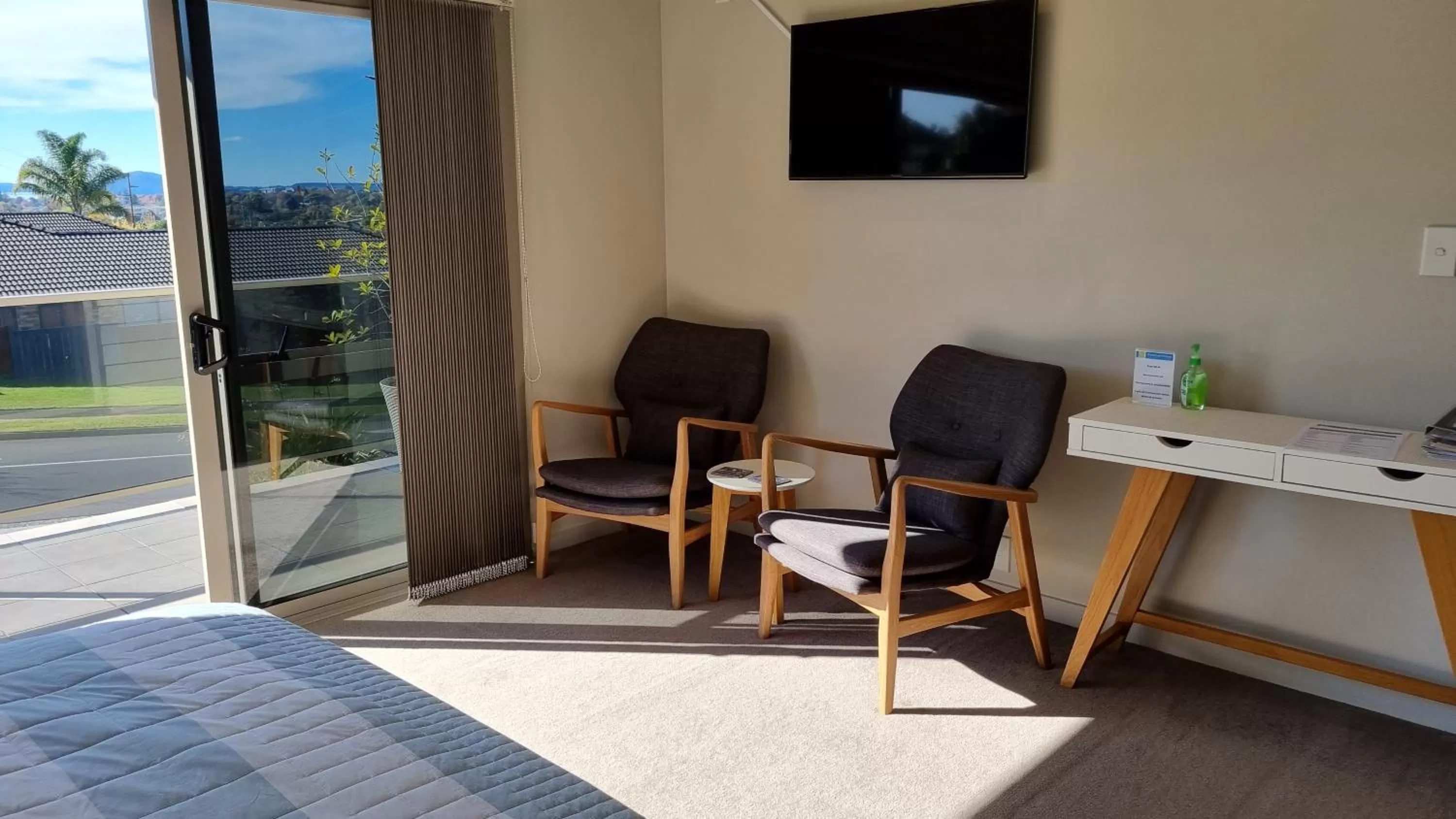 Seating area in Rotorua Views B&B/Apartment