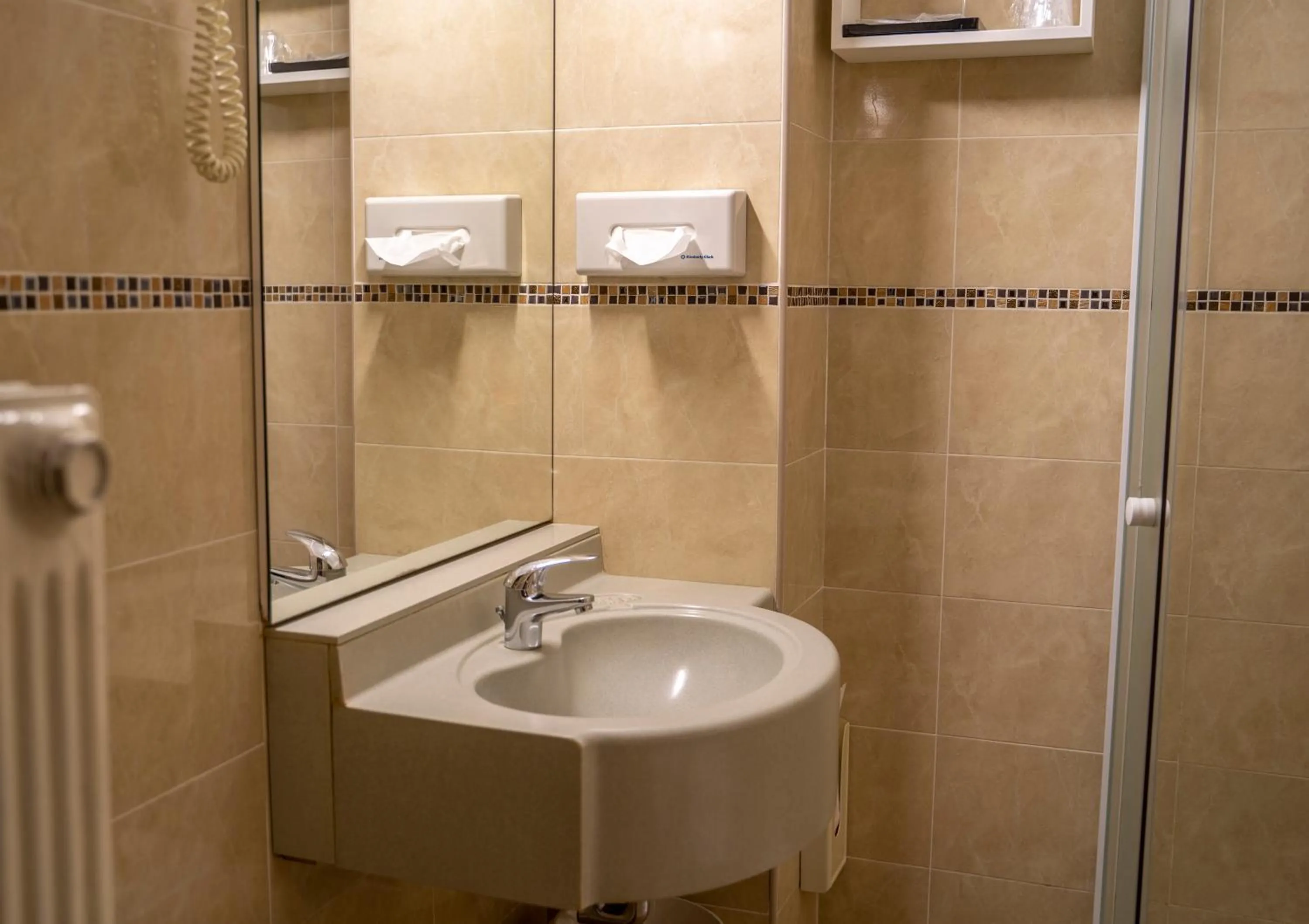 Bathroom in Hotel Dei Fiori