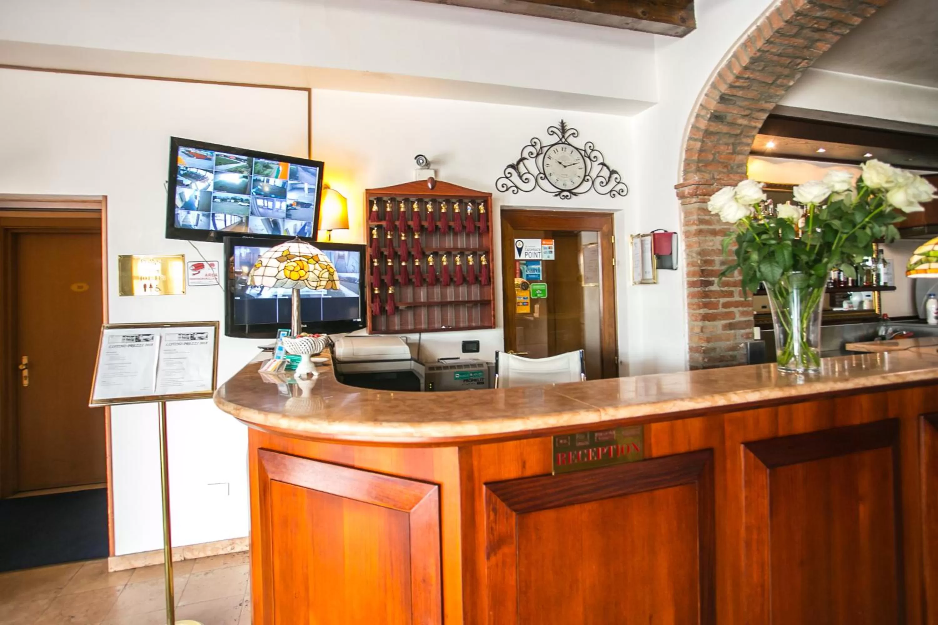 Lobby or reception in Primotel Brescia