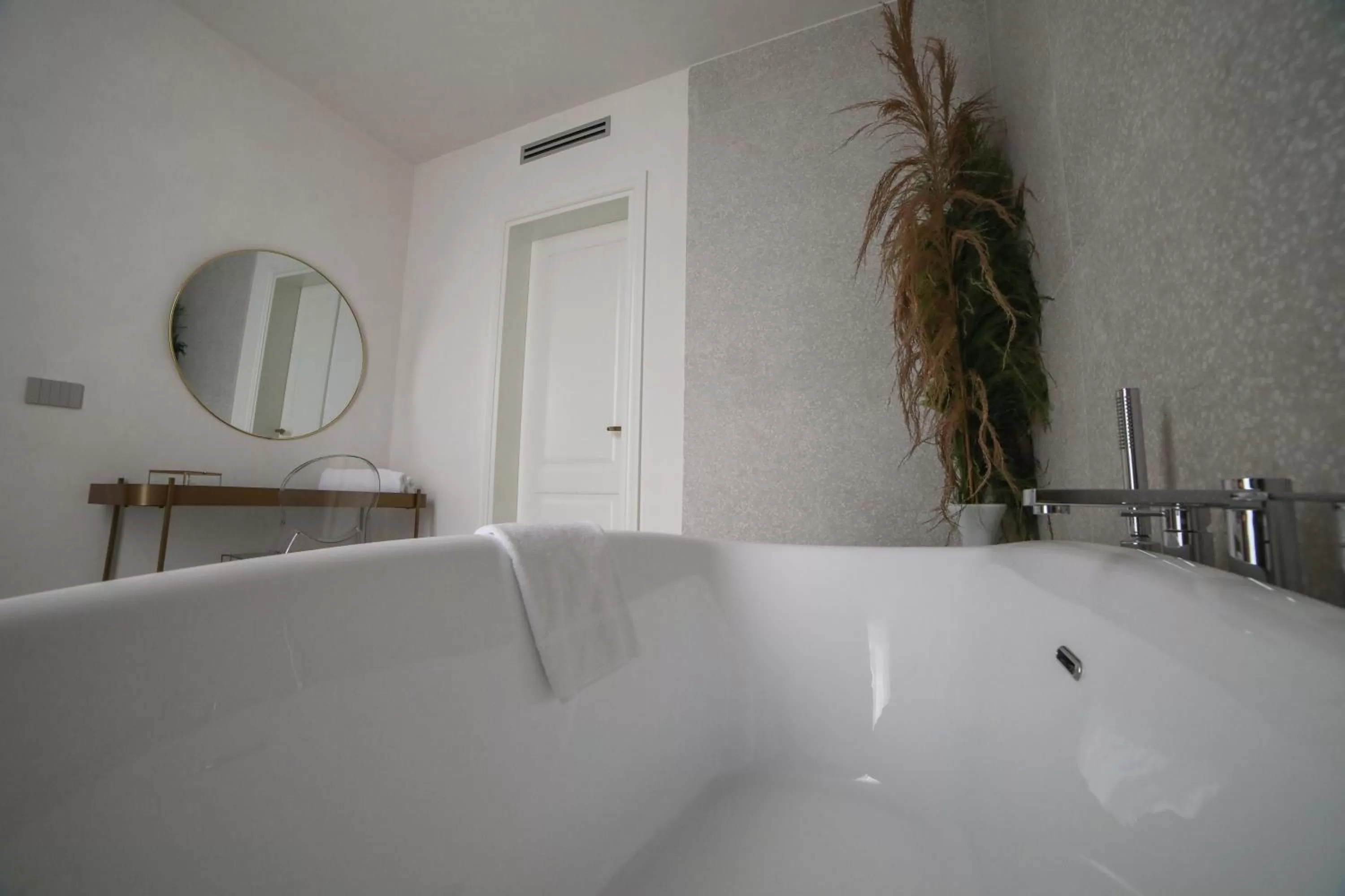 Bath in 20 Miglia Albergo Diffuso