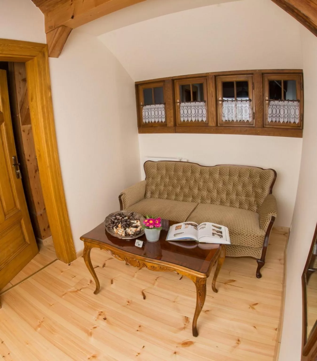 Lobby or reception in Pensjonat Dom Zegarmistrza