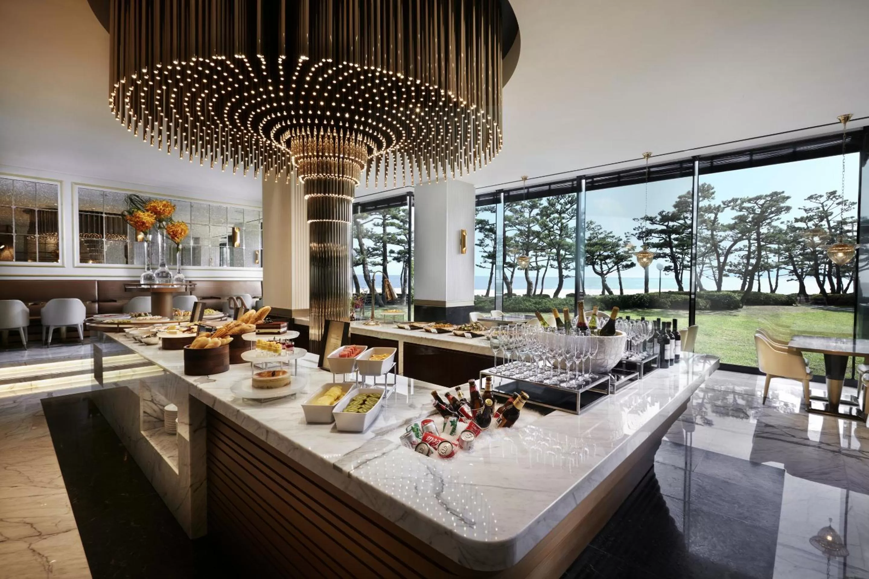 Lounge or bar in Paradise Hotel Busan