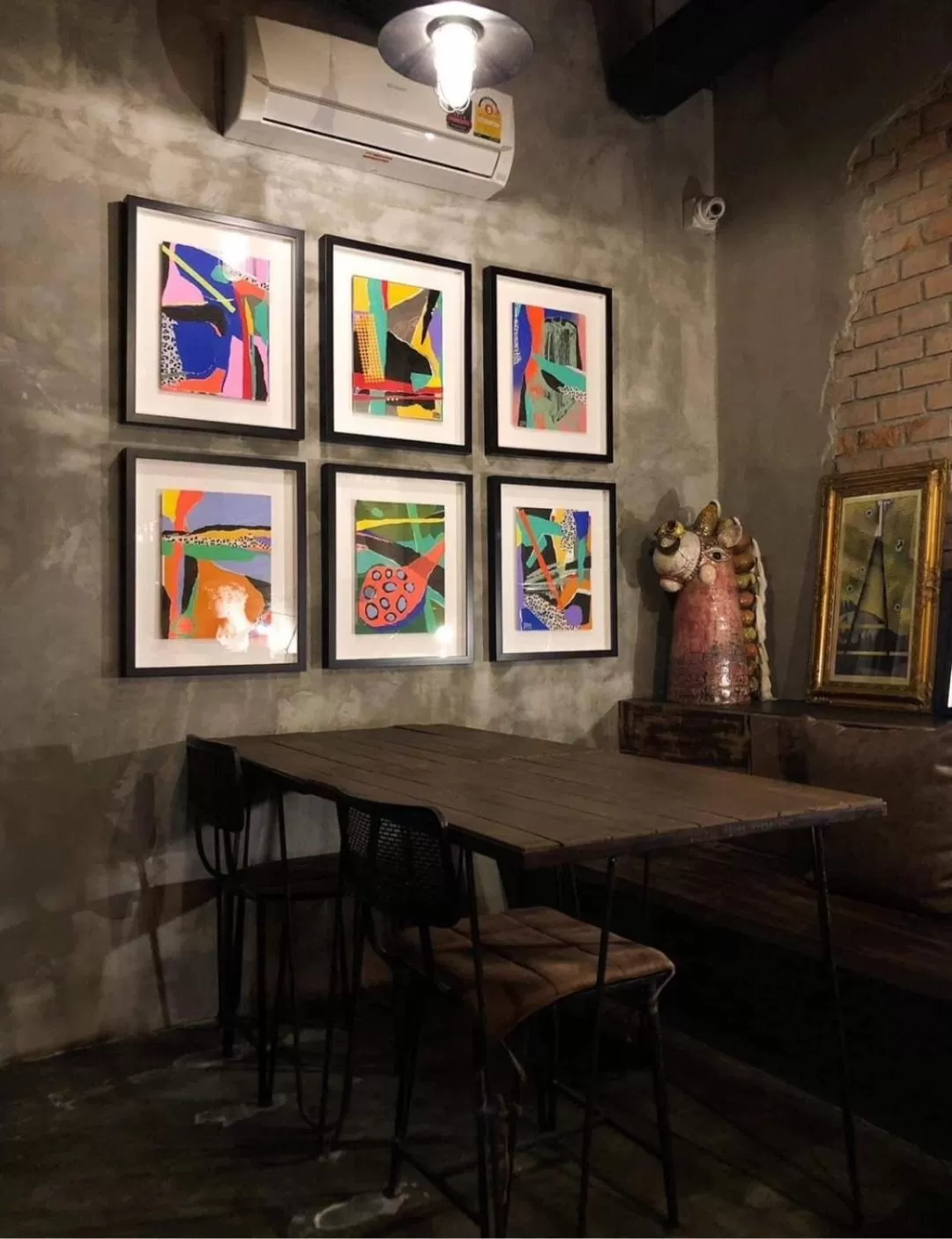 Seating area in Samantan Hotel at Nimman