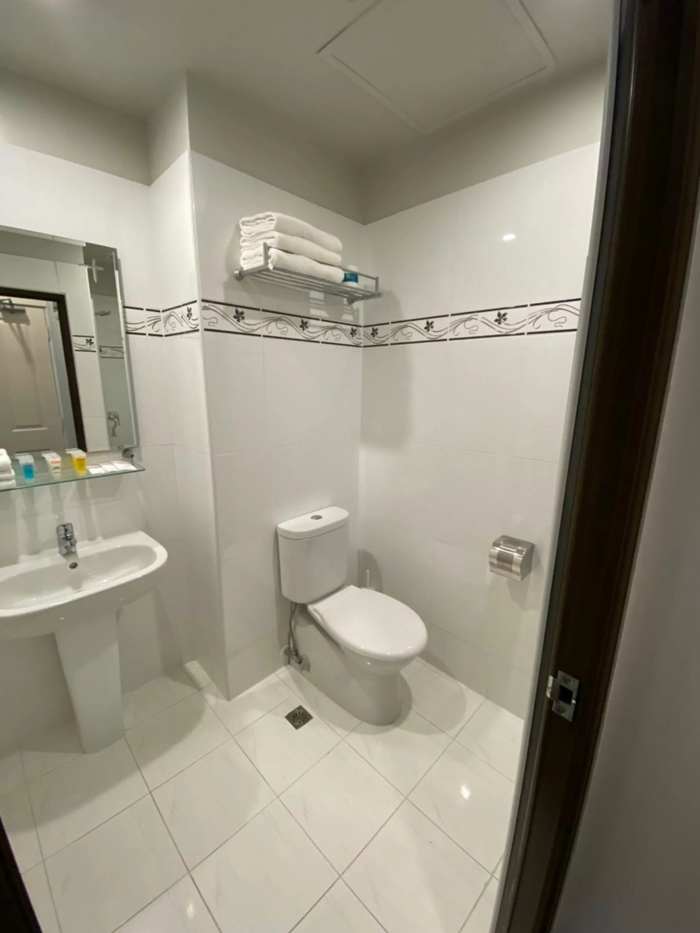 Bathroom in Trinity Hotel