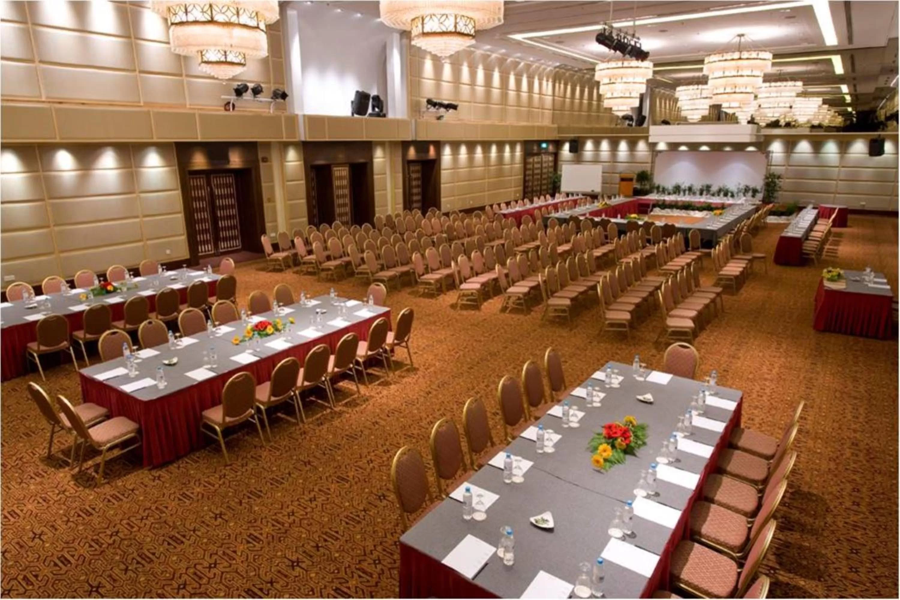 Business facilities in Seri Pacific Hotel Kuala Lumpur