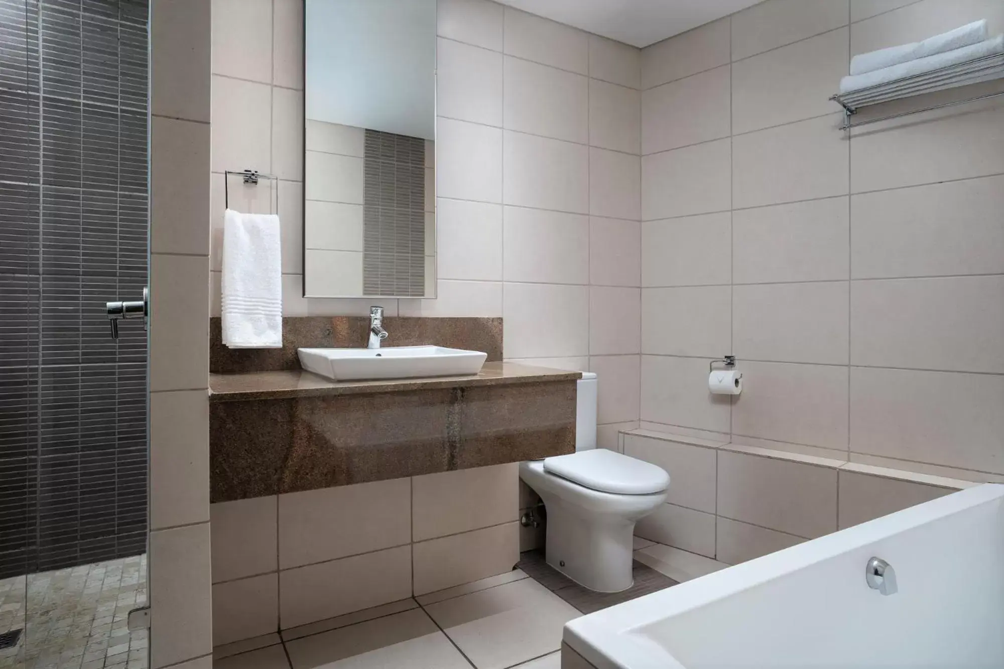 Executive Room with King Bed in Premier Hotel East London ICC Executive Room with King Bed in Premier Hotel East London ICC