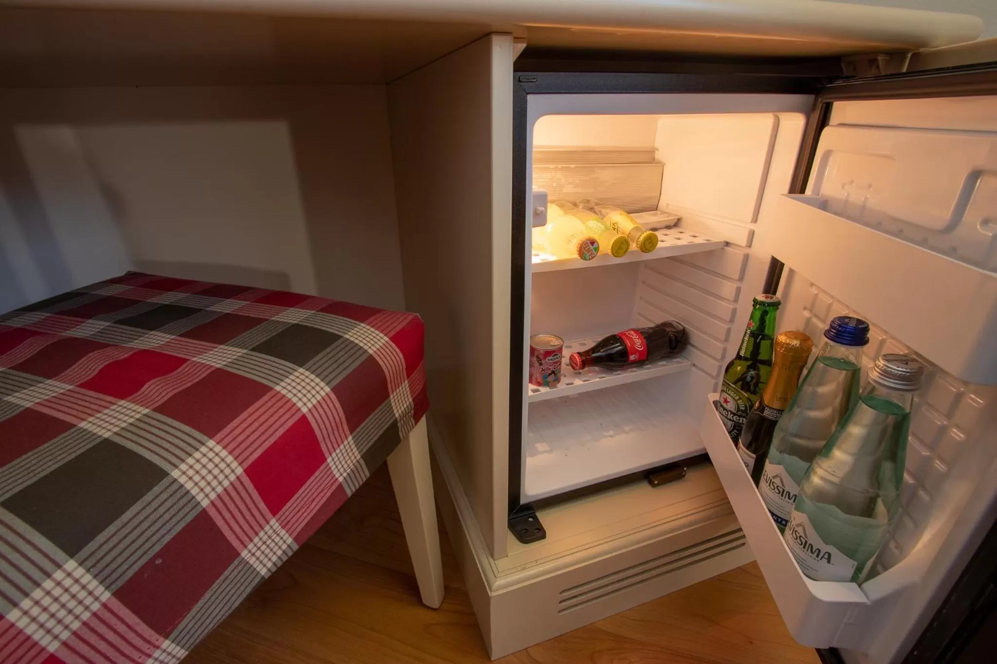 Food and drinks, Bed in Hotel Centrale Best Western Signature Collection