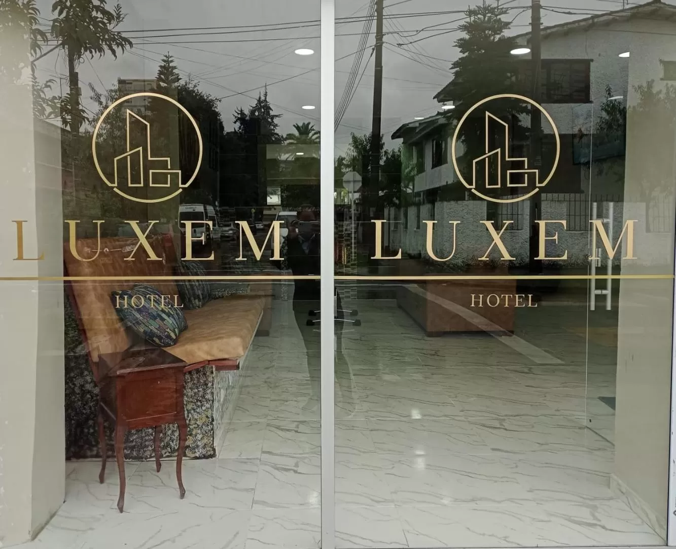 HOTEL LUXEM
