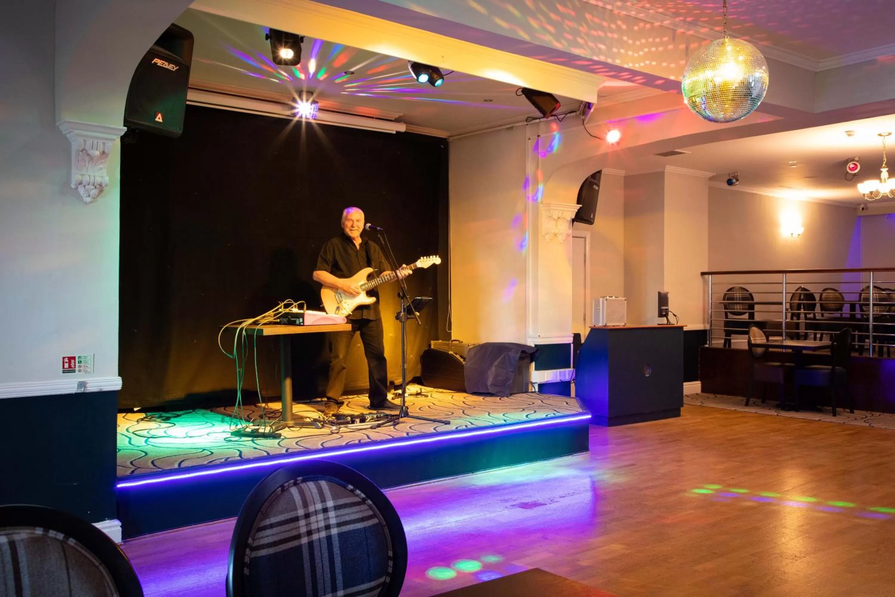 Lounge or bar in The Marine Hotel