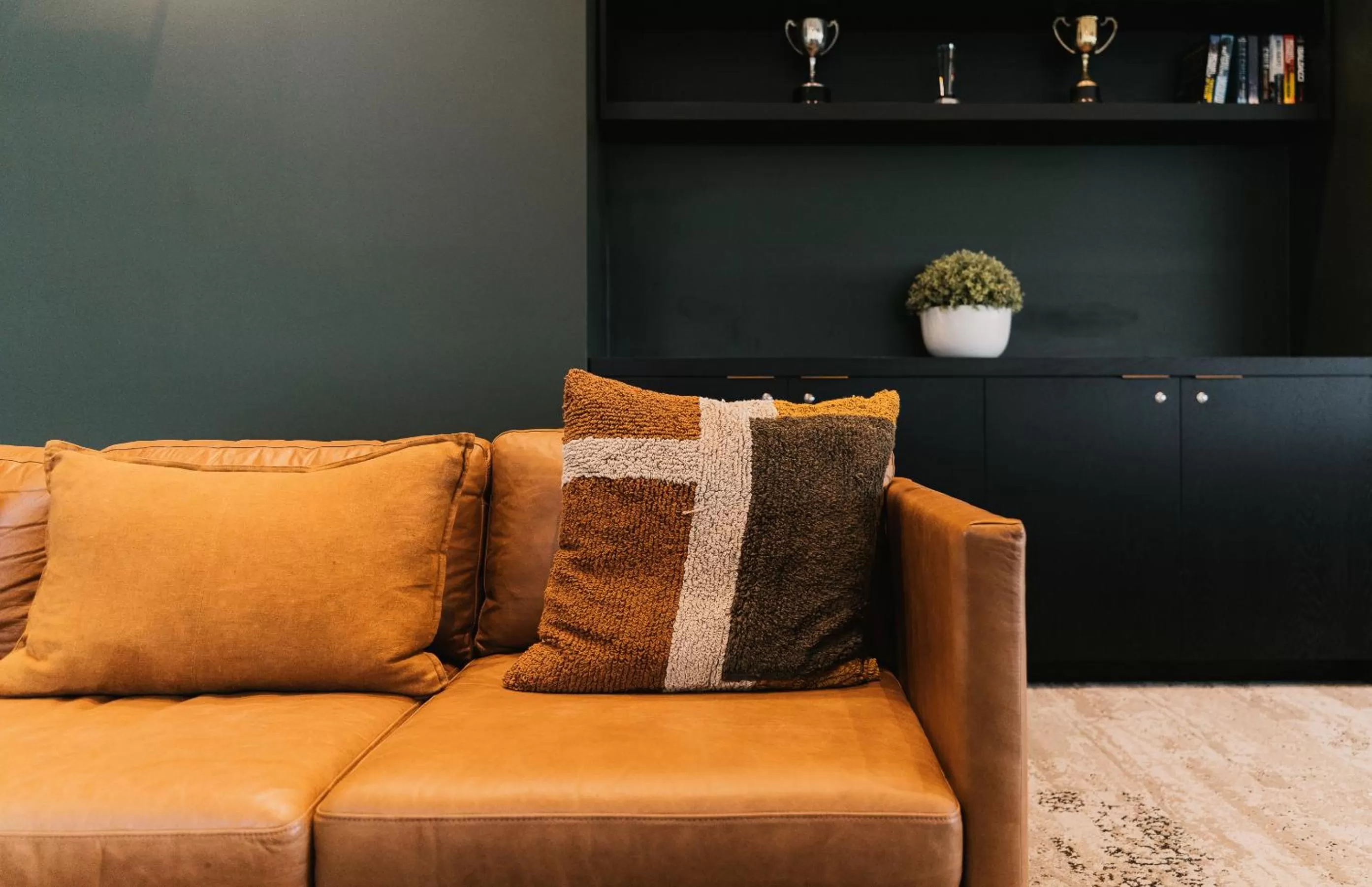 Seating area in Rydges Formosa Auckland Golf Resort