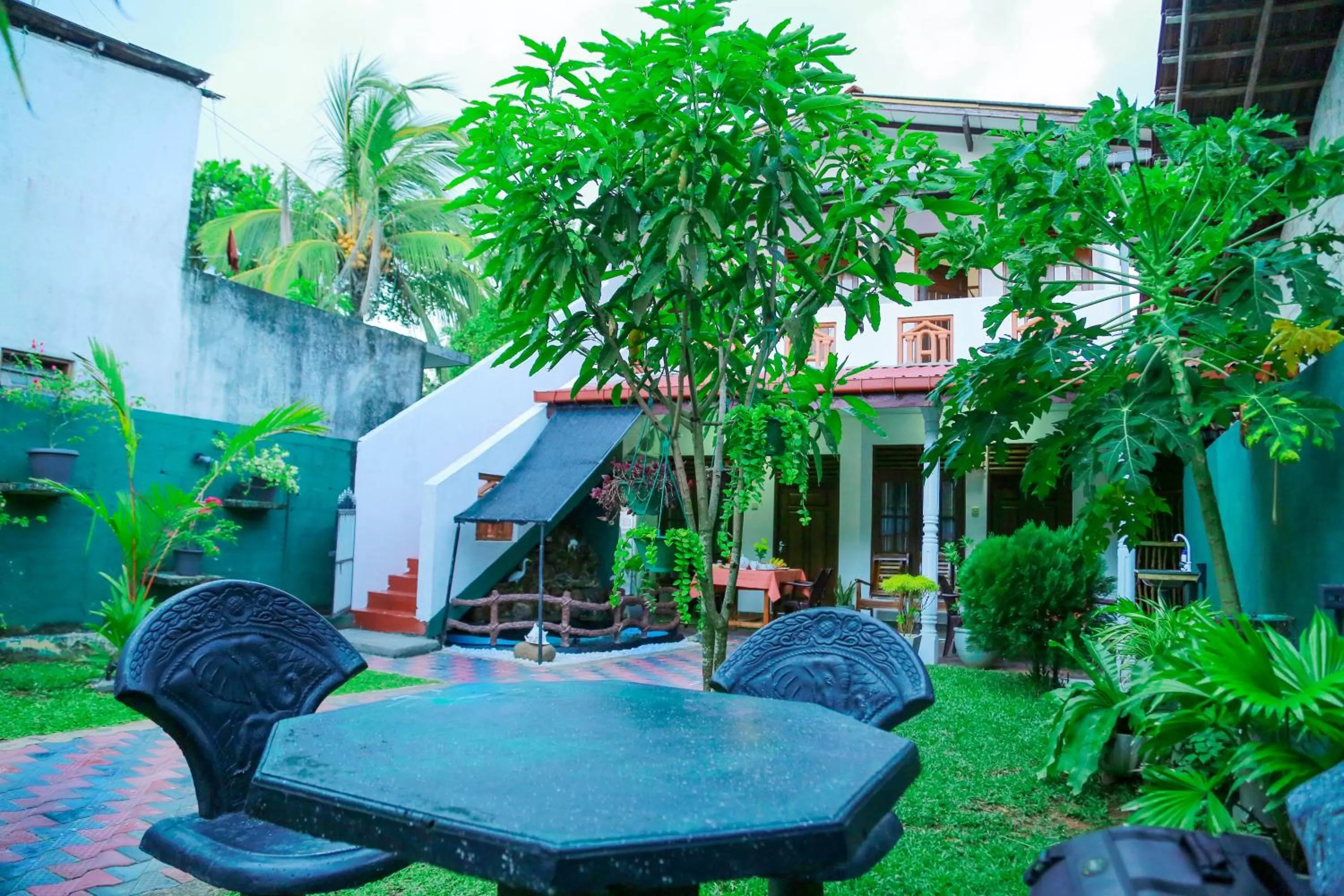 Patio, Property Building in Sanda Hiru Guest