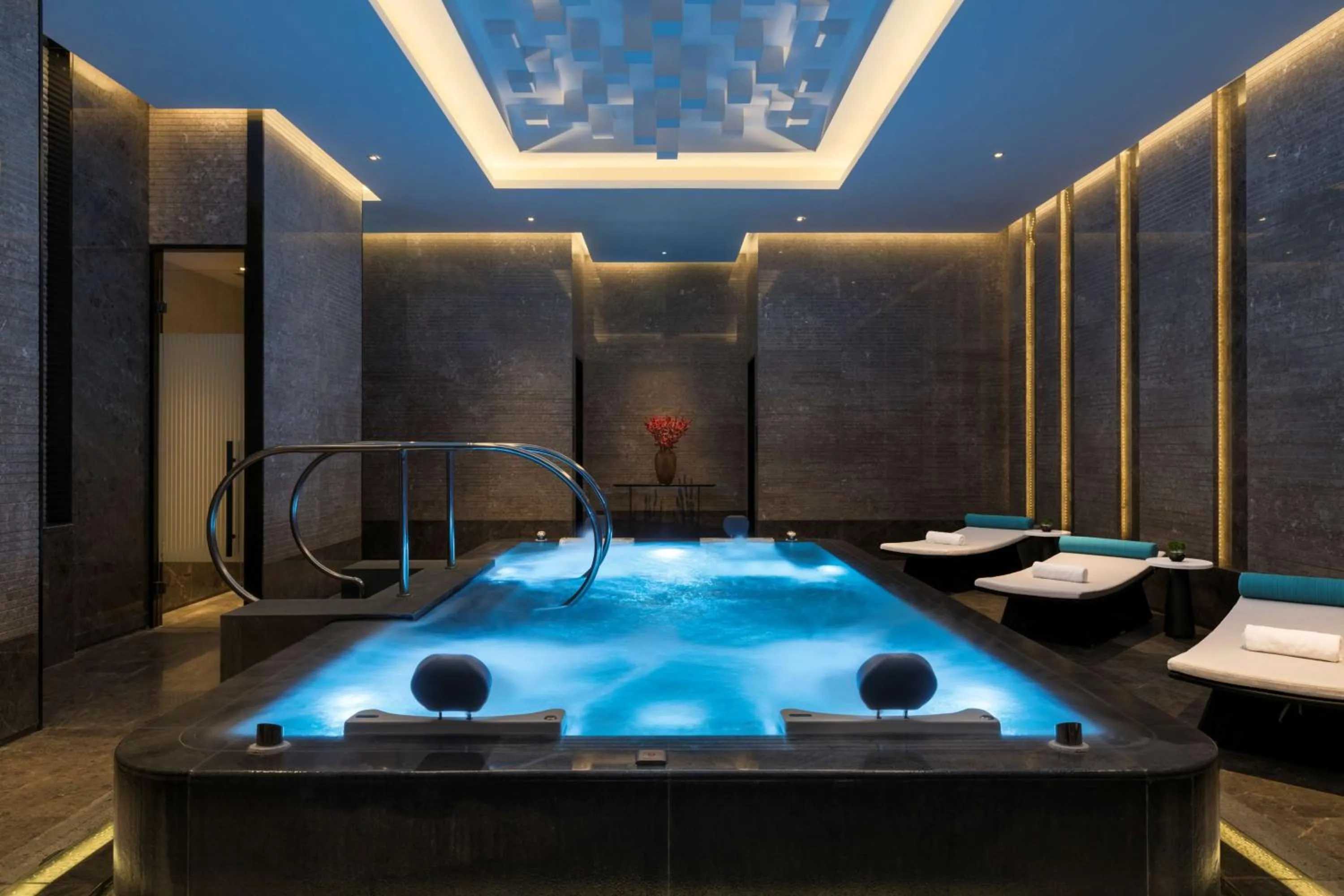 Massage in Hyatt Regency Fuzhou Cangshan