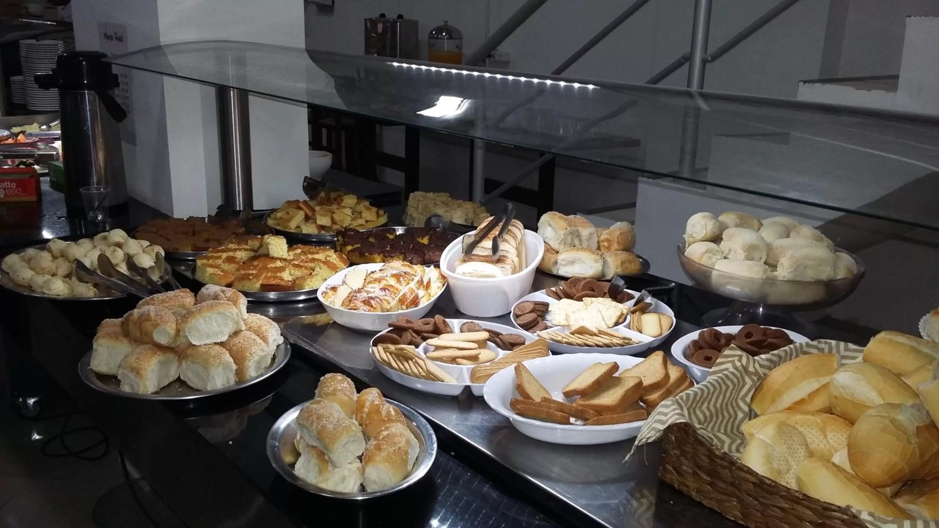 Buffet breakfast, Food in Ágape Hotel De Aparecida