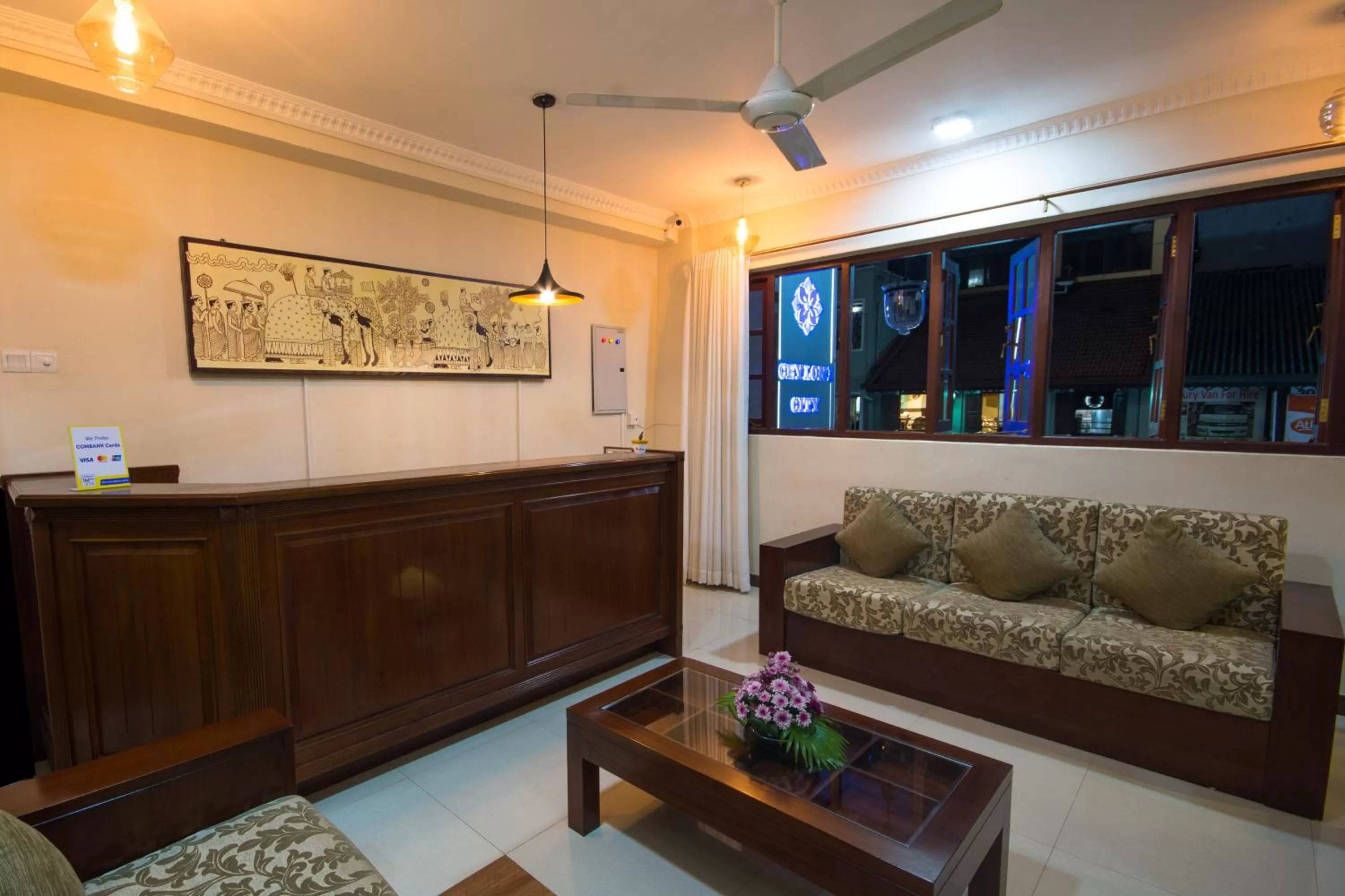 Lobby or reception in Ceyloni City Hotel