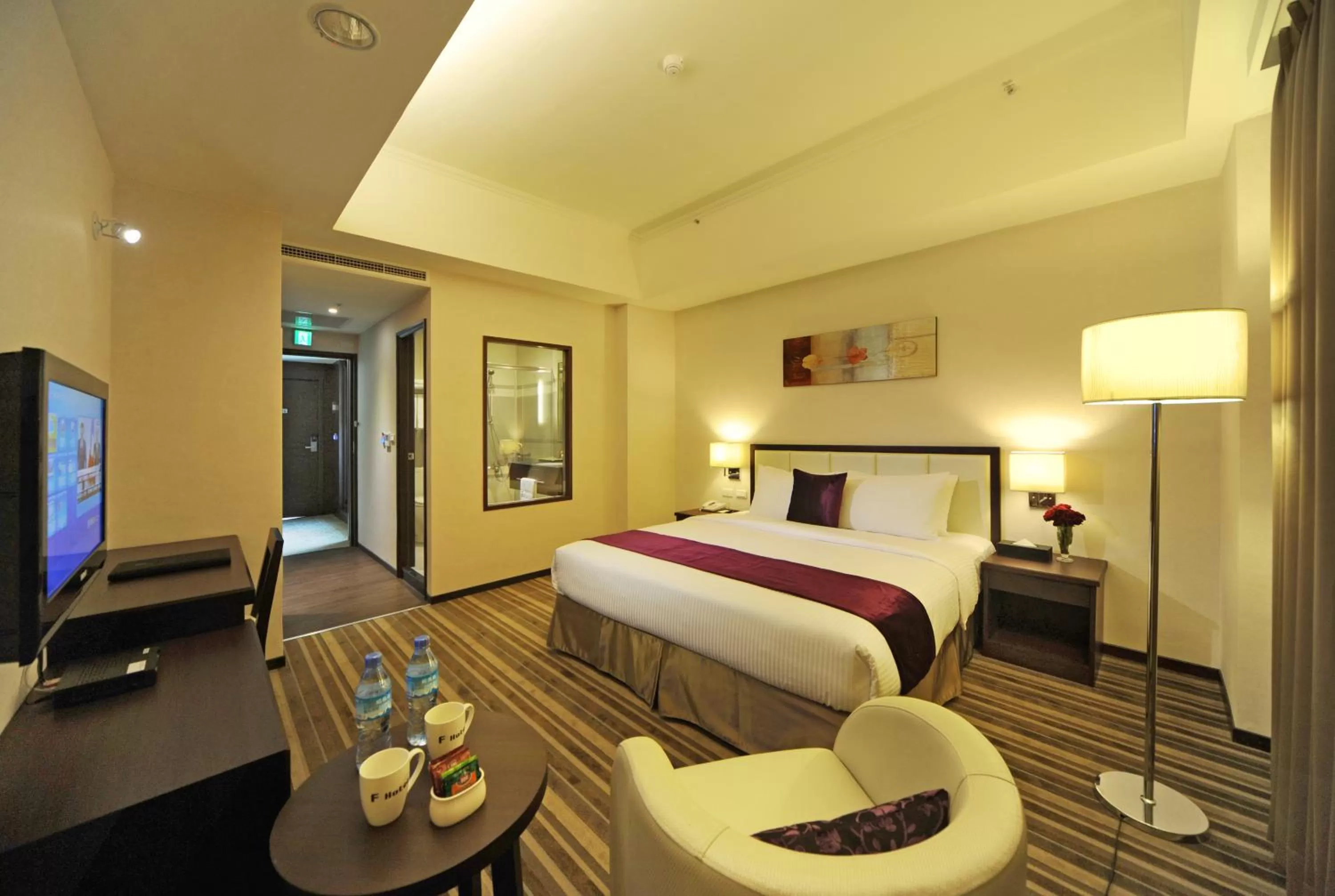 Photo of the whole room, Bed in F Hotel - Hualien - Pet-friendly