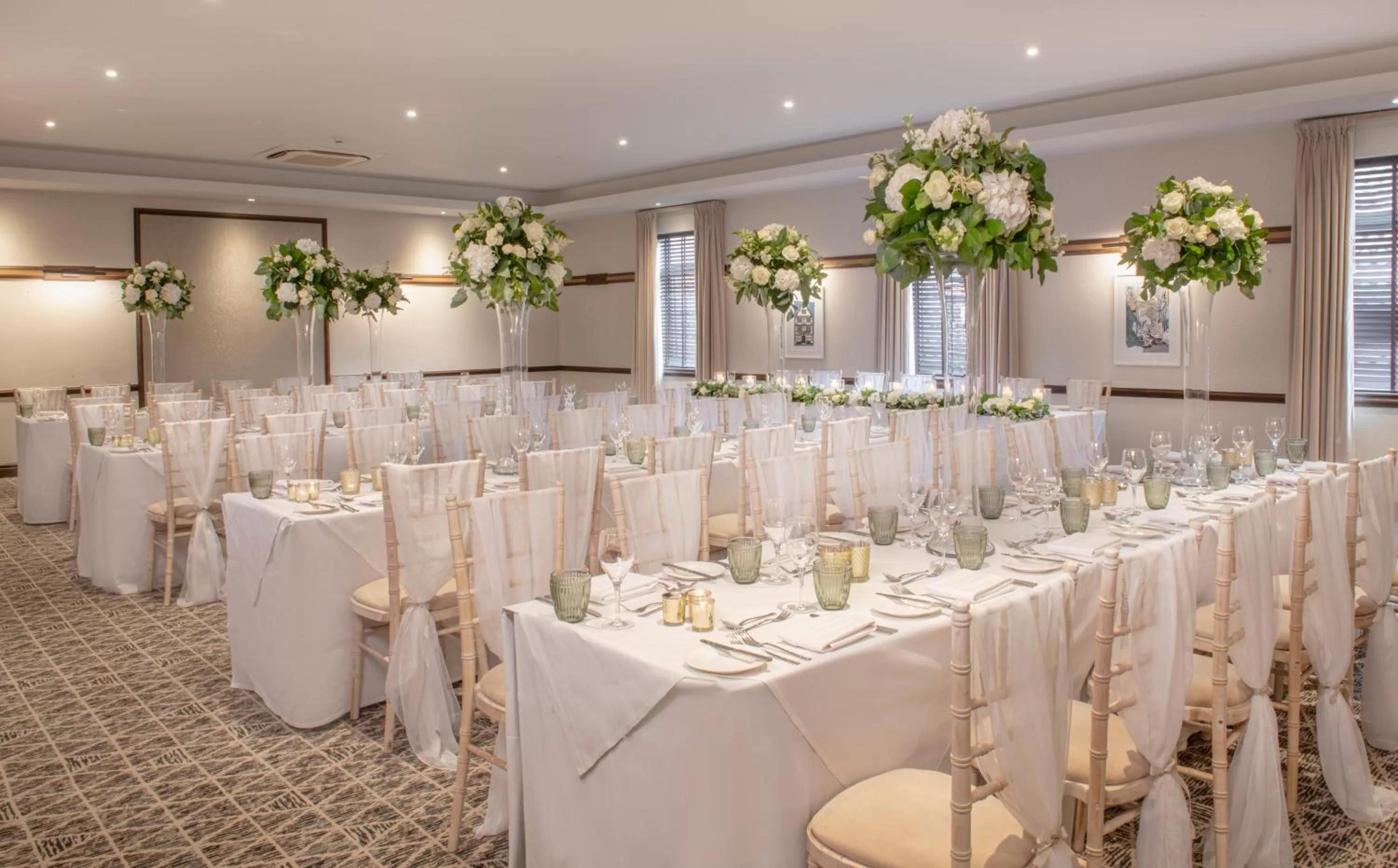 Area and facilities in Aztec Hotel and Spa