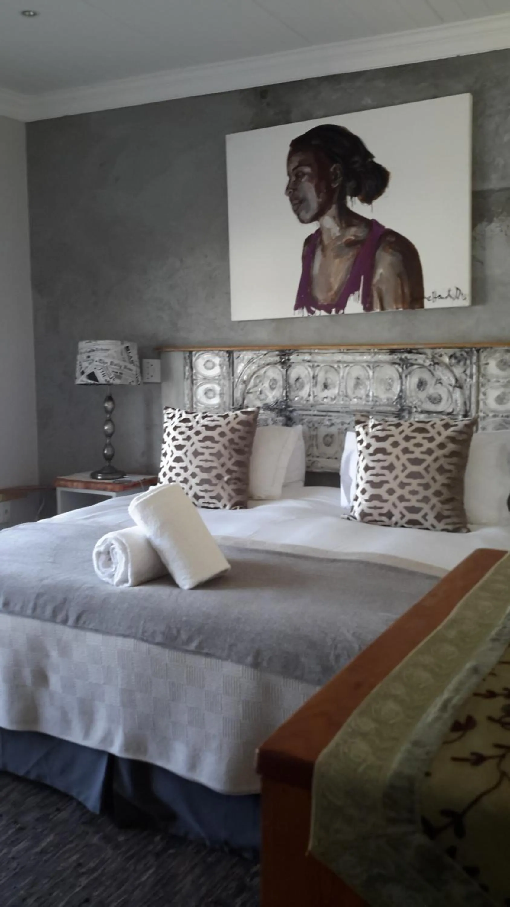 Photo of the whole room, Bed in A Hilltop Country Retreat