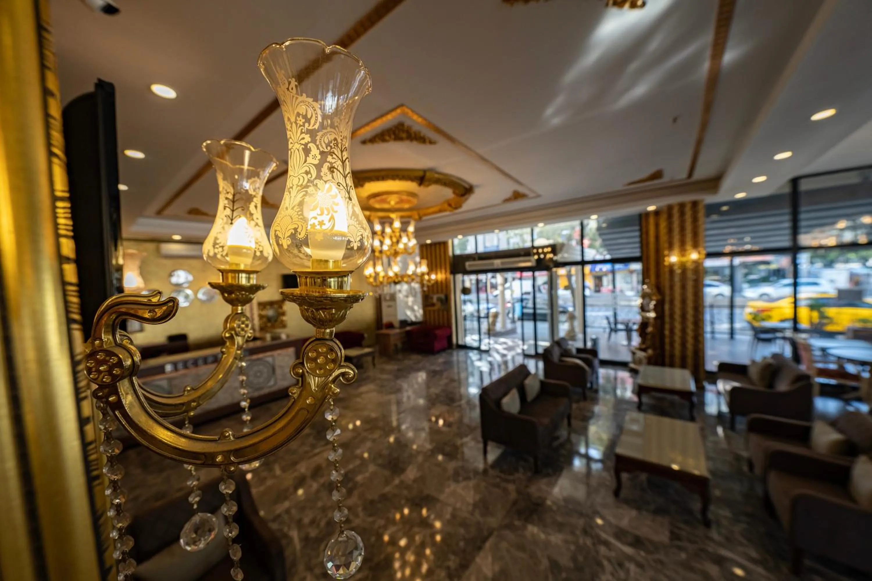 Living room in Grand Hamit Hotel