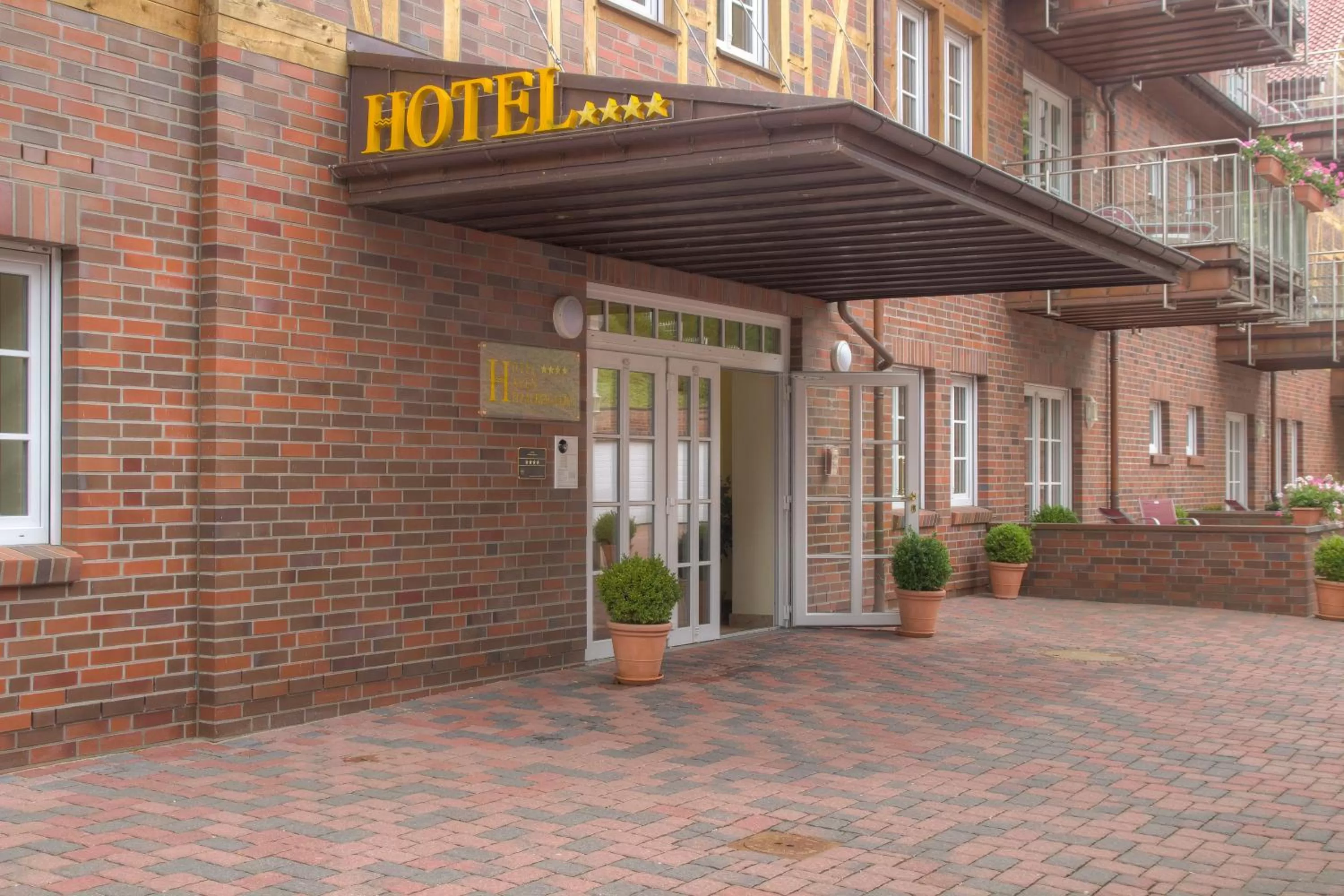 Facade/entrance in Hotel Hafen Hitzacker - Elbe