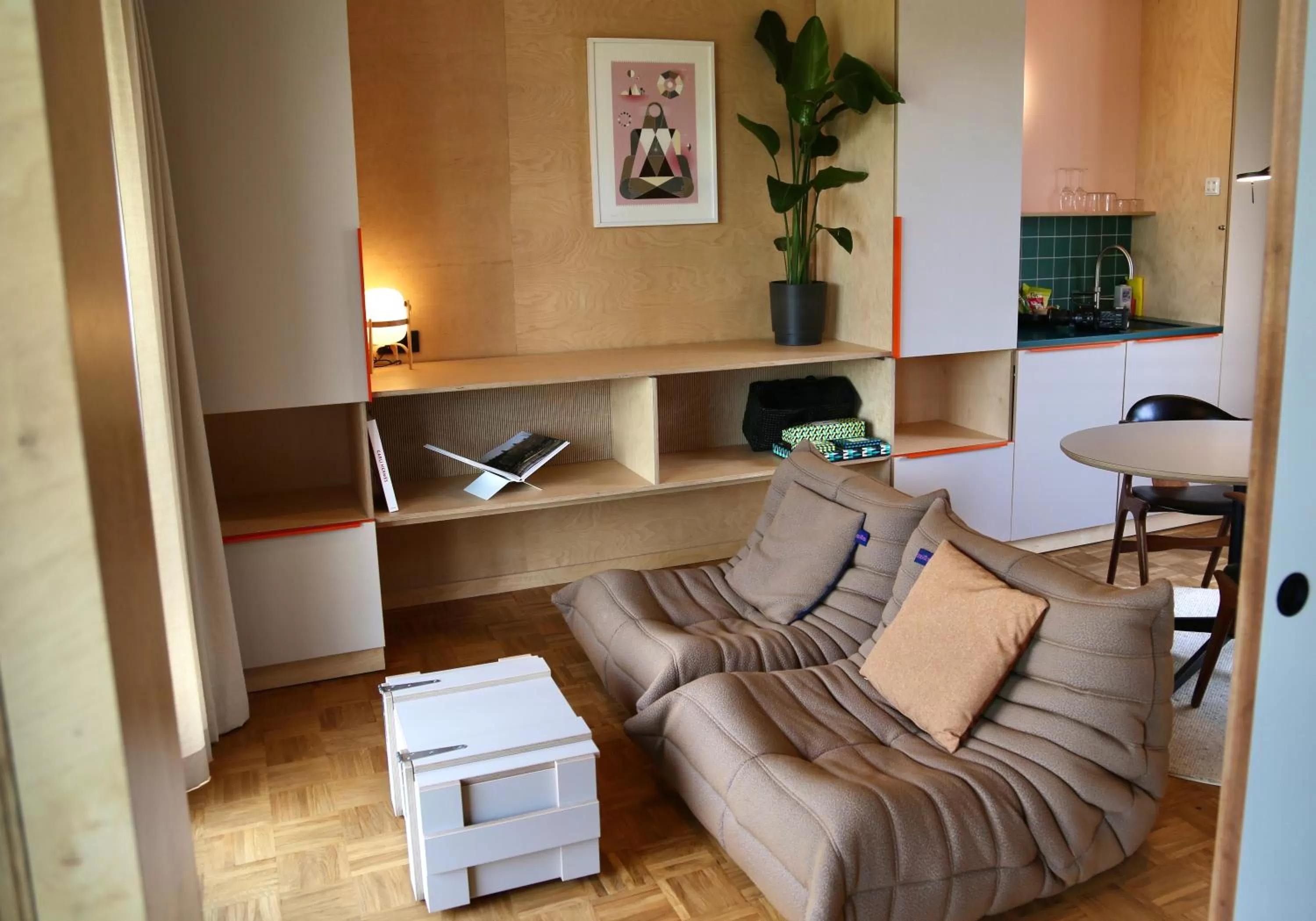 Seating area in Basecamp Amsterdam