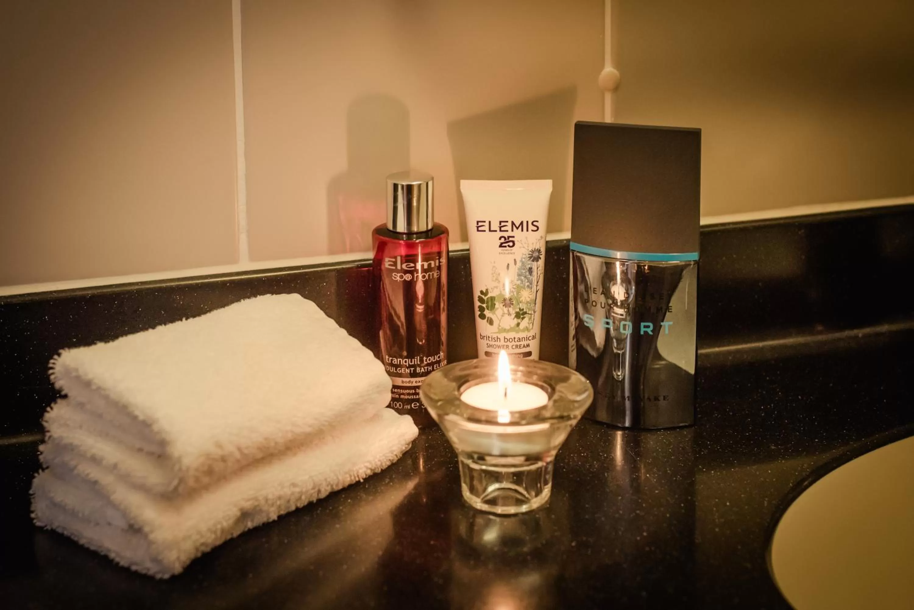 Executive Double Room in Waterford Viking Hotel