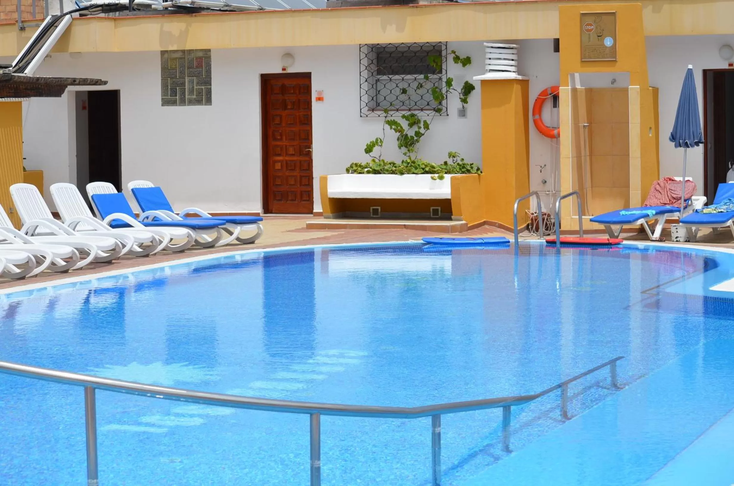 Swimming pool in Hotel Casa del Sol