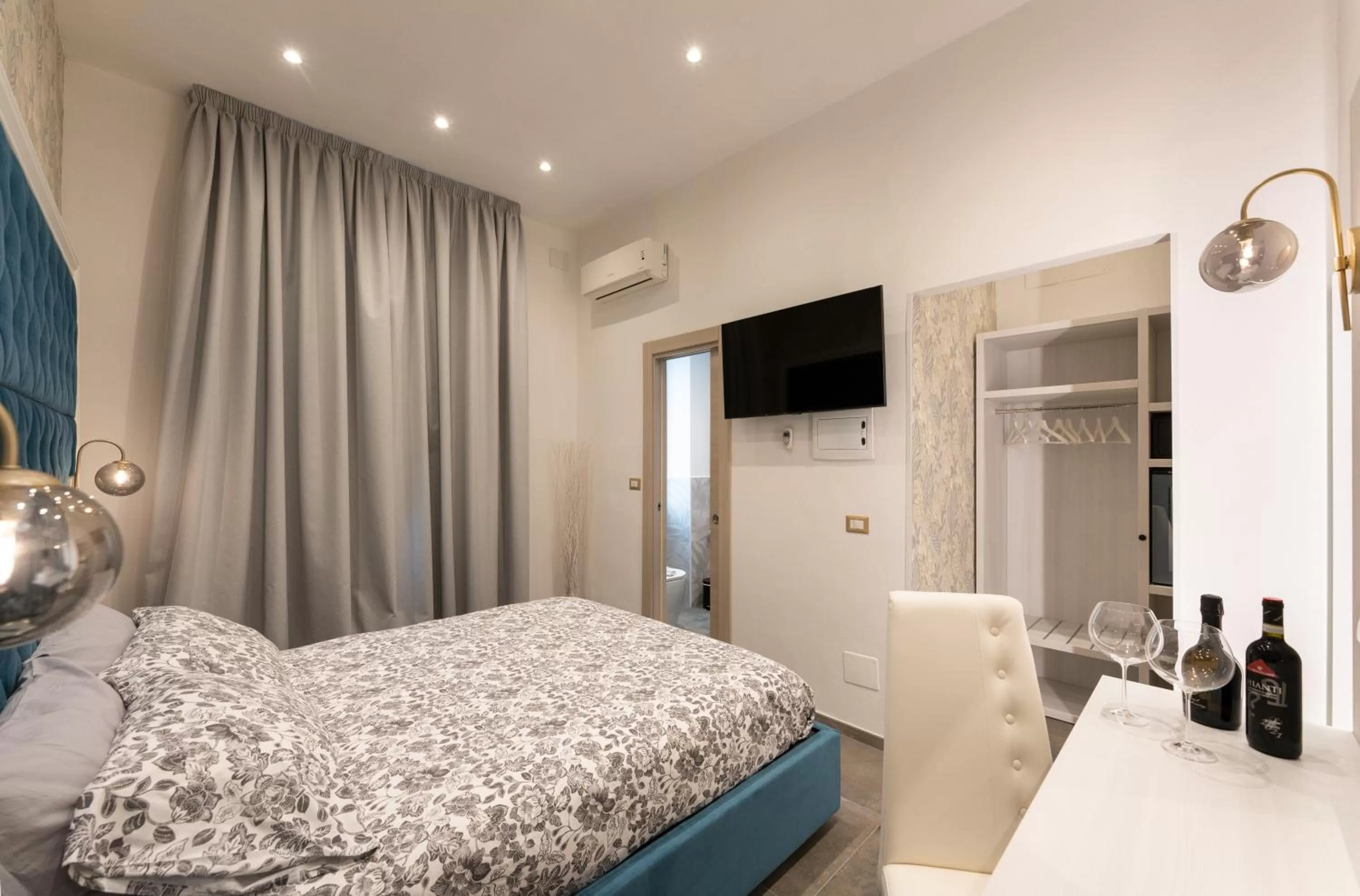 Photo of the whole room, Bed in Hotel Bellavista