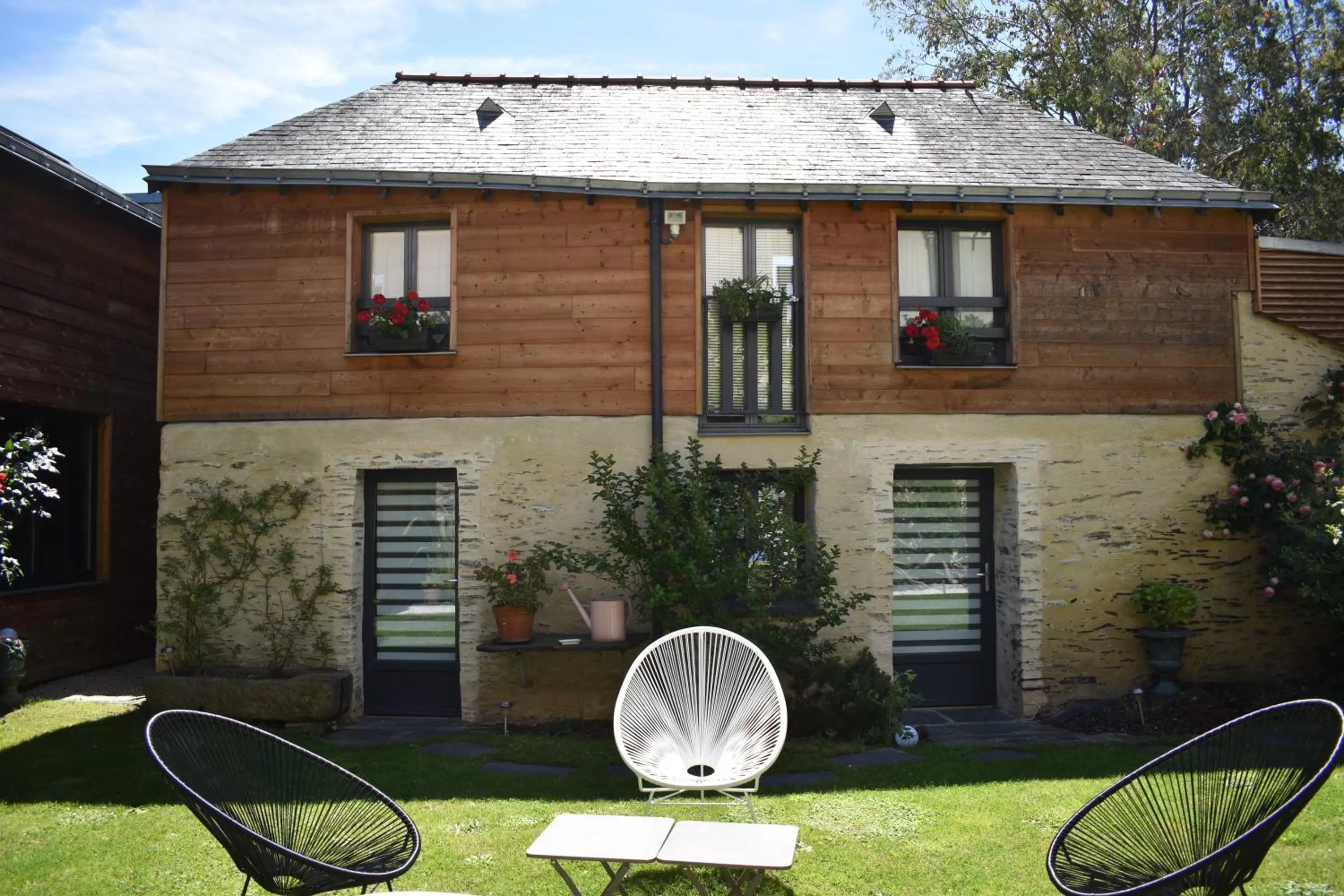 Photo of the whole room in Madeleine et Cie