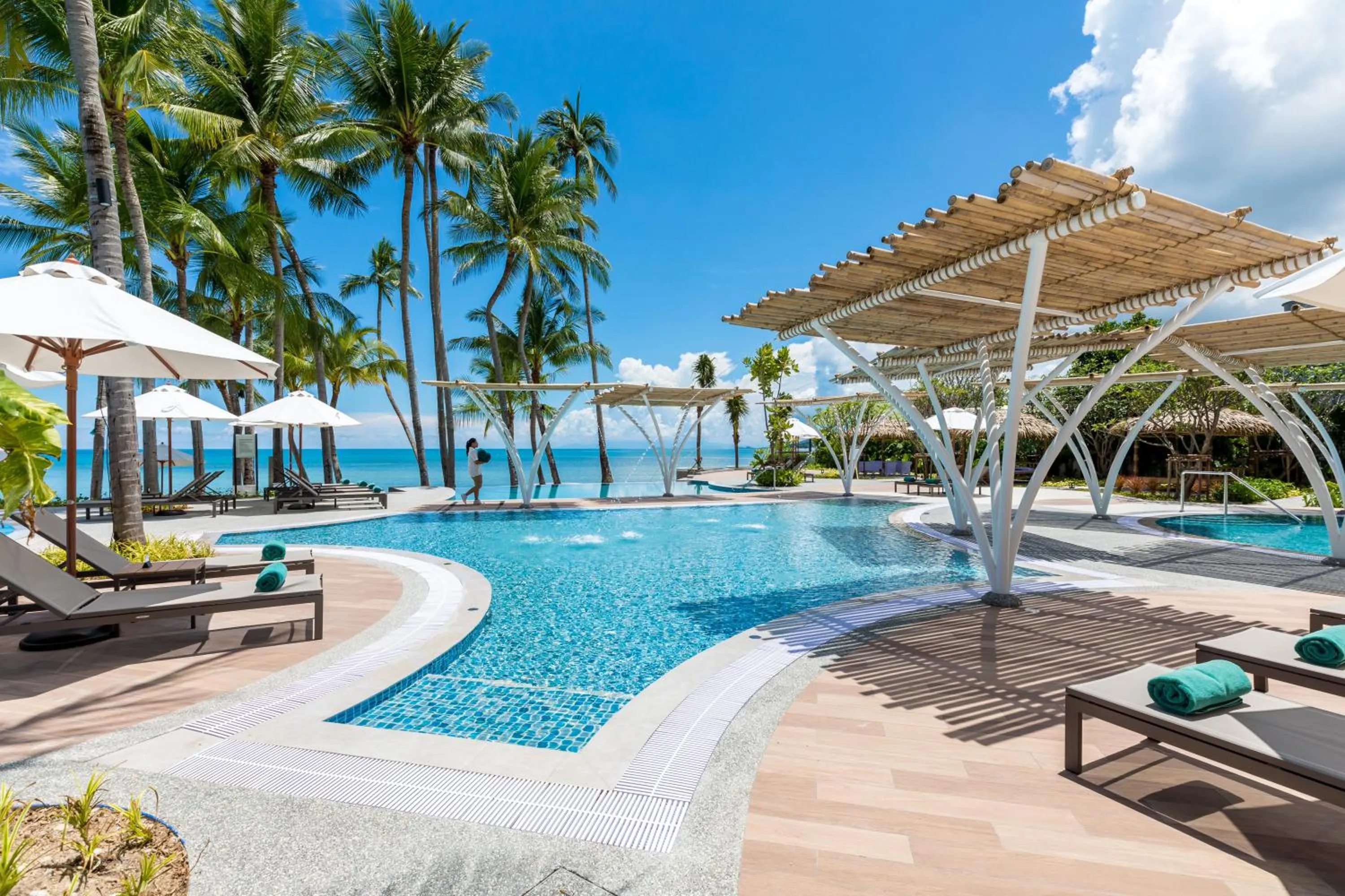 Swimming pool in OUTRIGGER Koh Samui Beach Resort