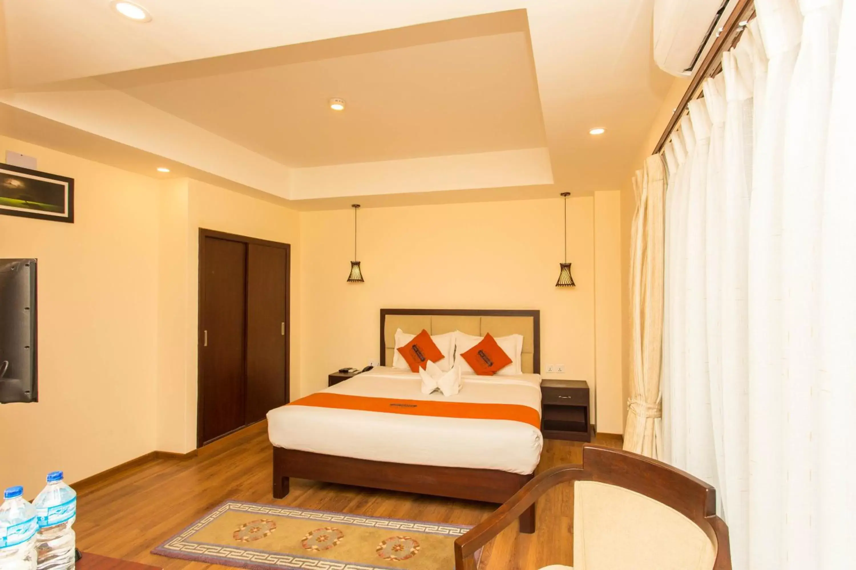 Deluxe Single Room - single occupancy - 15% off on food and beverage, 24 hrs check in allowed, Late checkout by 1 hour in Hotel Jay Suites Deluxe Single Room - single occupancy - 15% off on food and beverage, 24 hrs check in allowed, Late checkout by 1 hour in Hotel Jay Suites