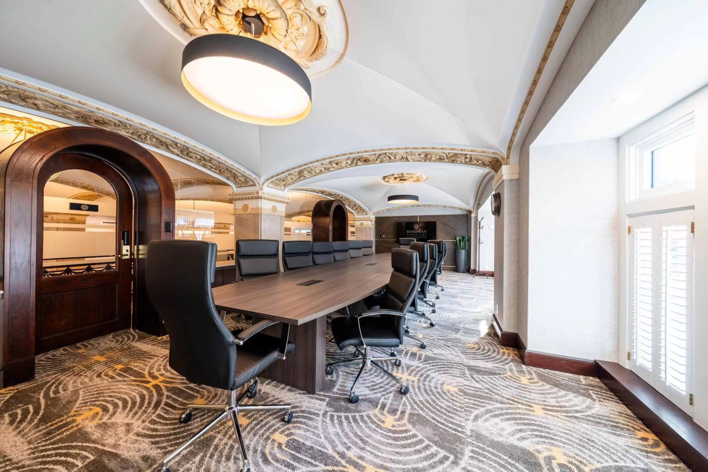 Meeting/conference room in Sandman Signature Fort Worth Downtown Hotel