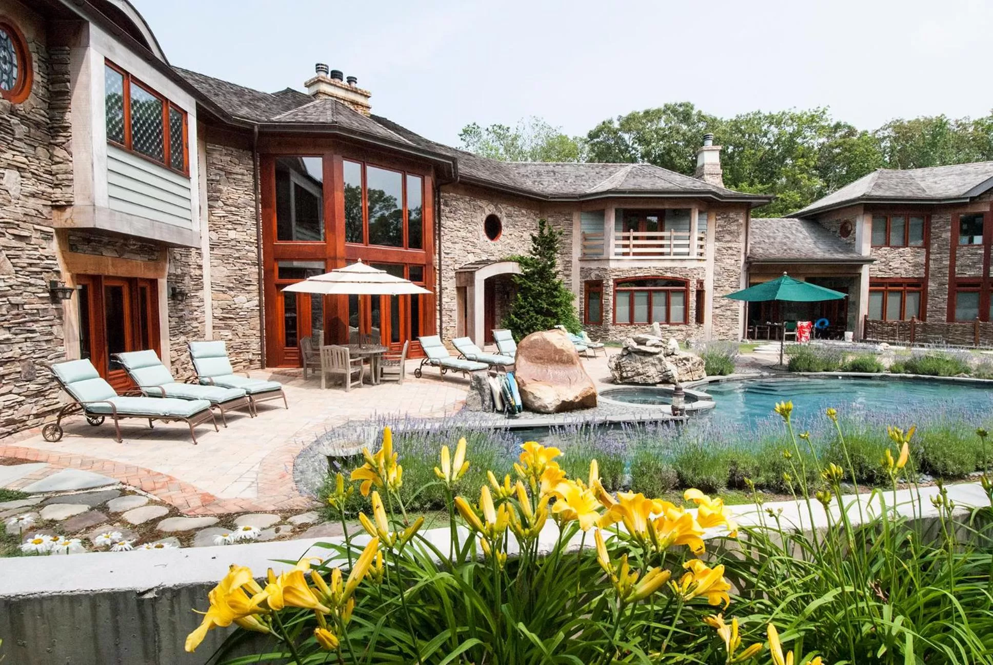 East Hampton Art House Bed and Breakfast