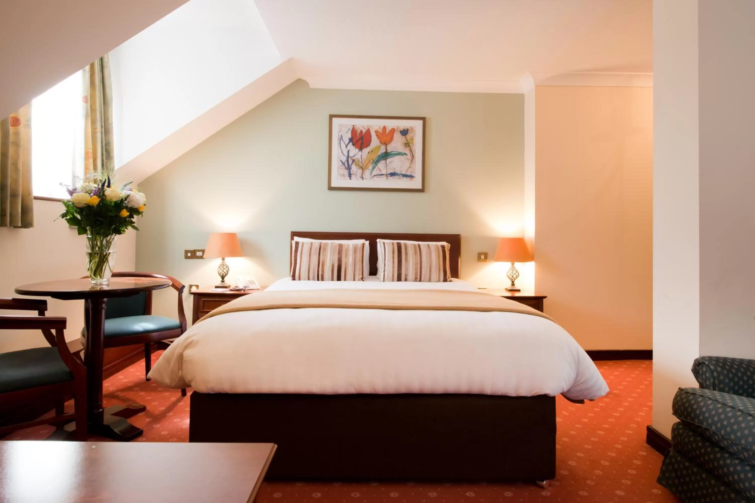 Bedroom, Bed in Ellington Lodge at The Concorde